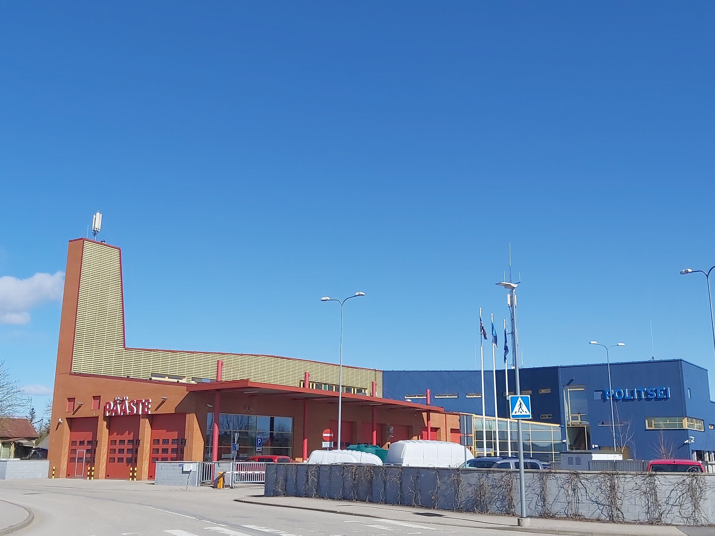 Linna uus tuletõrjedepoo rephoto