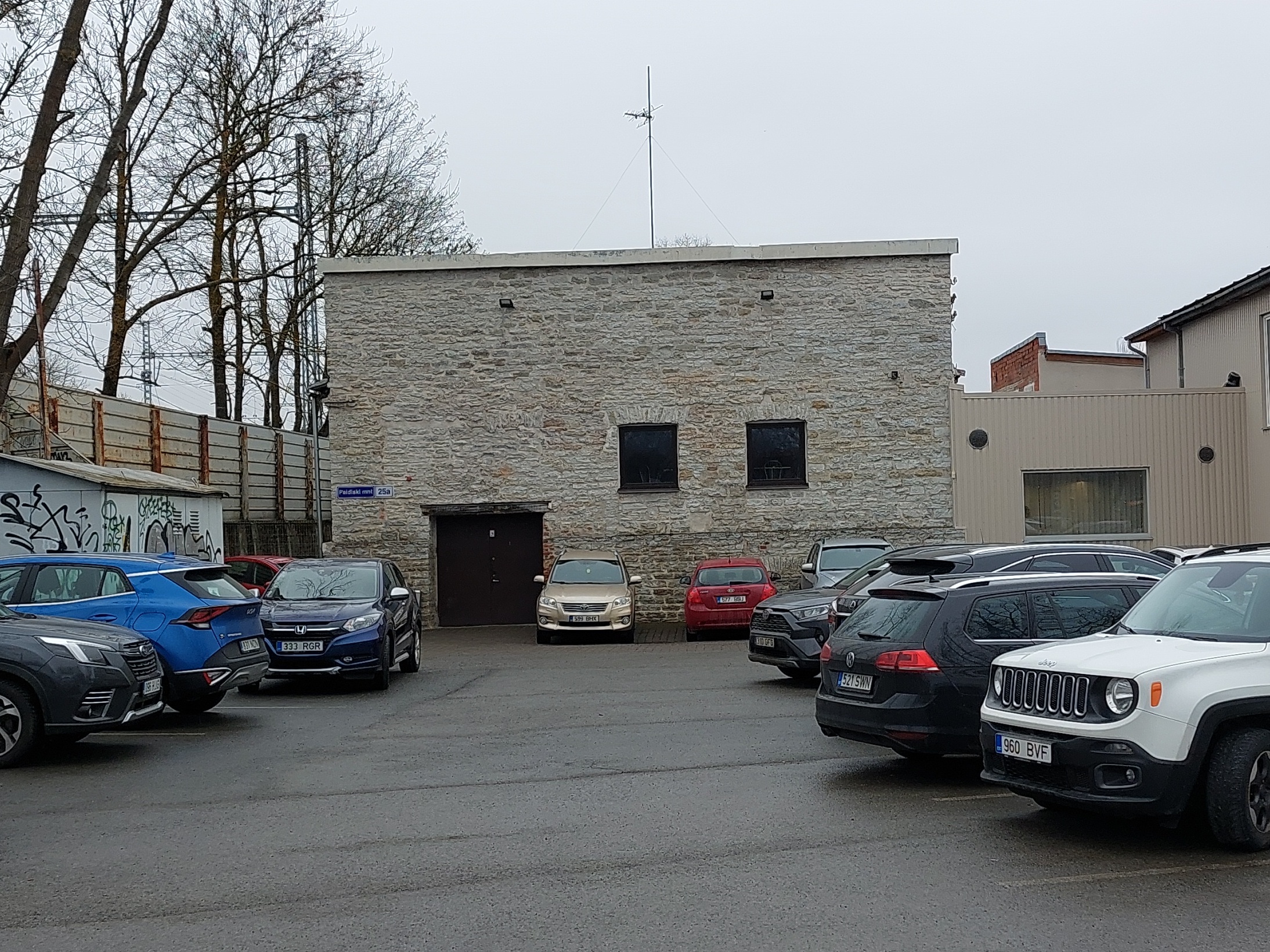 Tallinn, Kristiine  linnaosa, Lilleküla asum, Paldiski mnt algus, kino "Partisan" rephoto