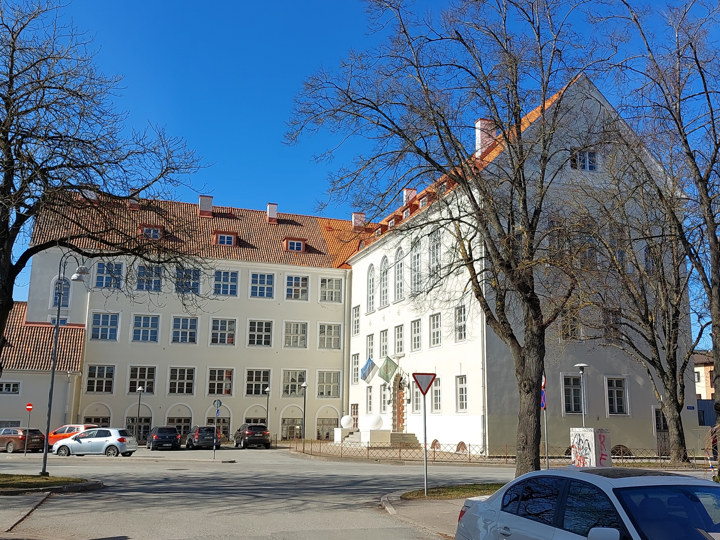Tallinn Cross Basic School. rephoto
