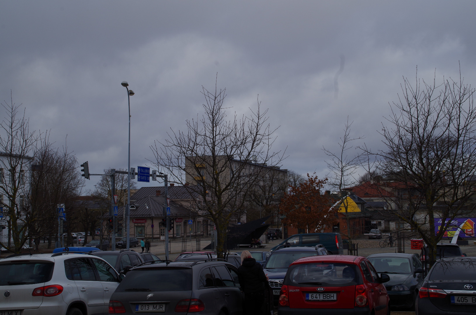 Miting before traveling to the Baltic chain on the Rakvere Market Square rephoto