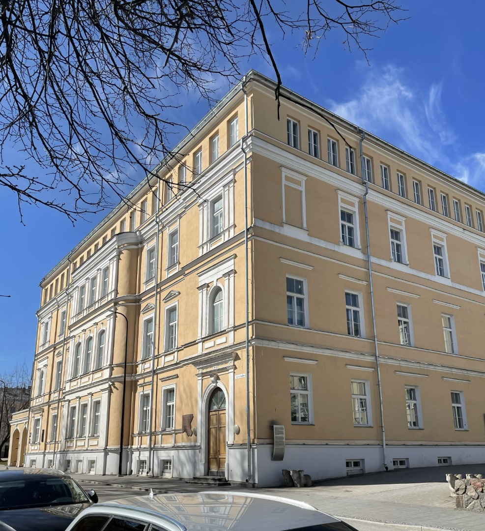 Maja Tartus Vanemuise 35 rephoto