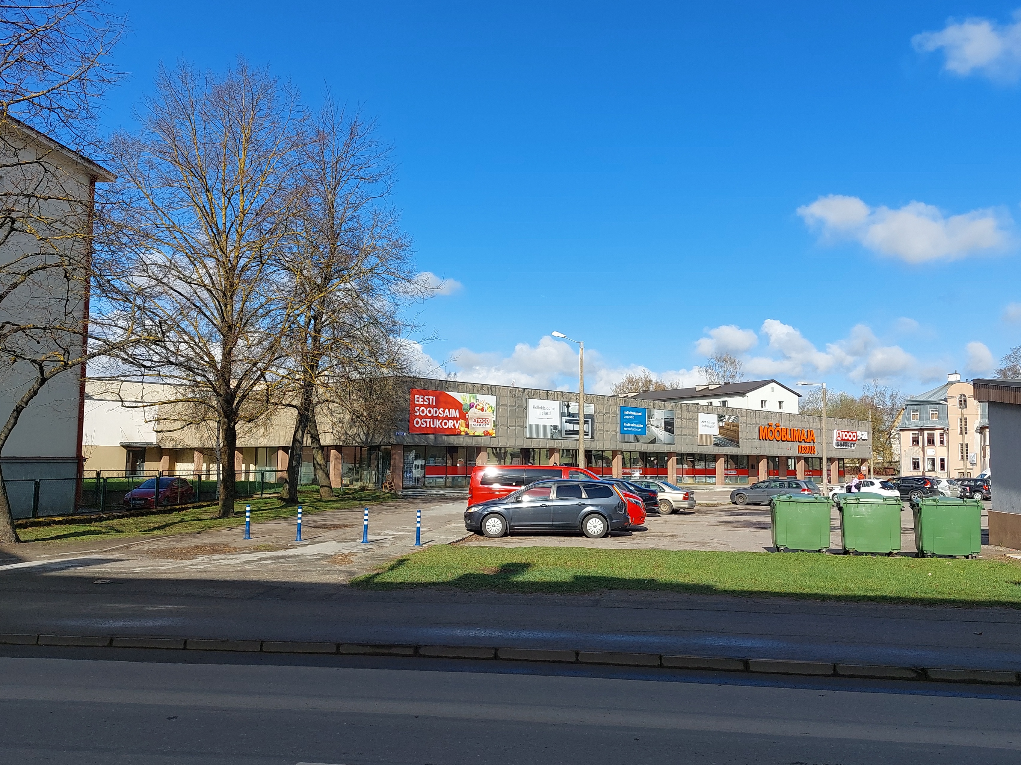 Pelgulinn: Tallinna Mööblimaja, Telliskivi 1. Arhitektid Olga Bruns ja Aino Orm rephoto