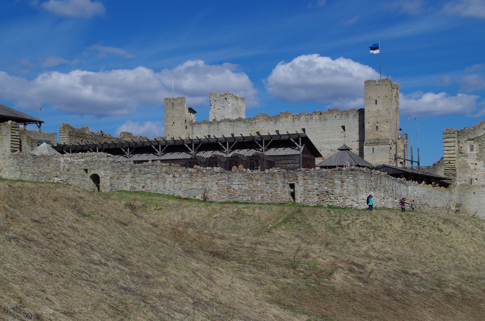 Rakvere castle ruins view from S rephoto