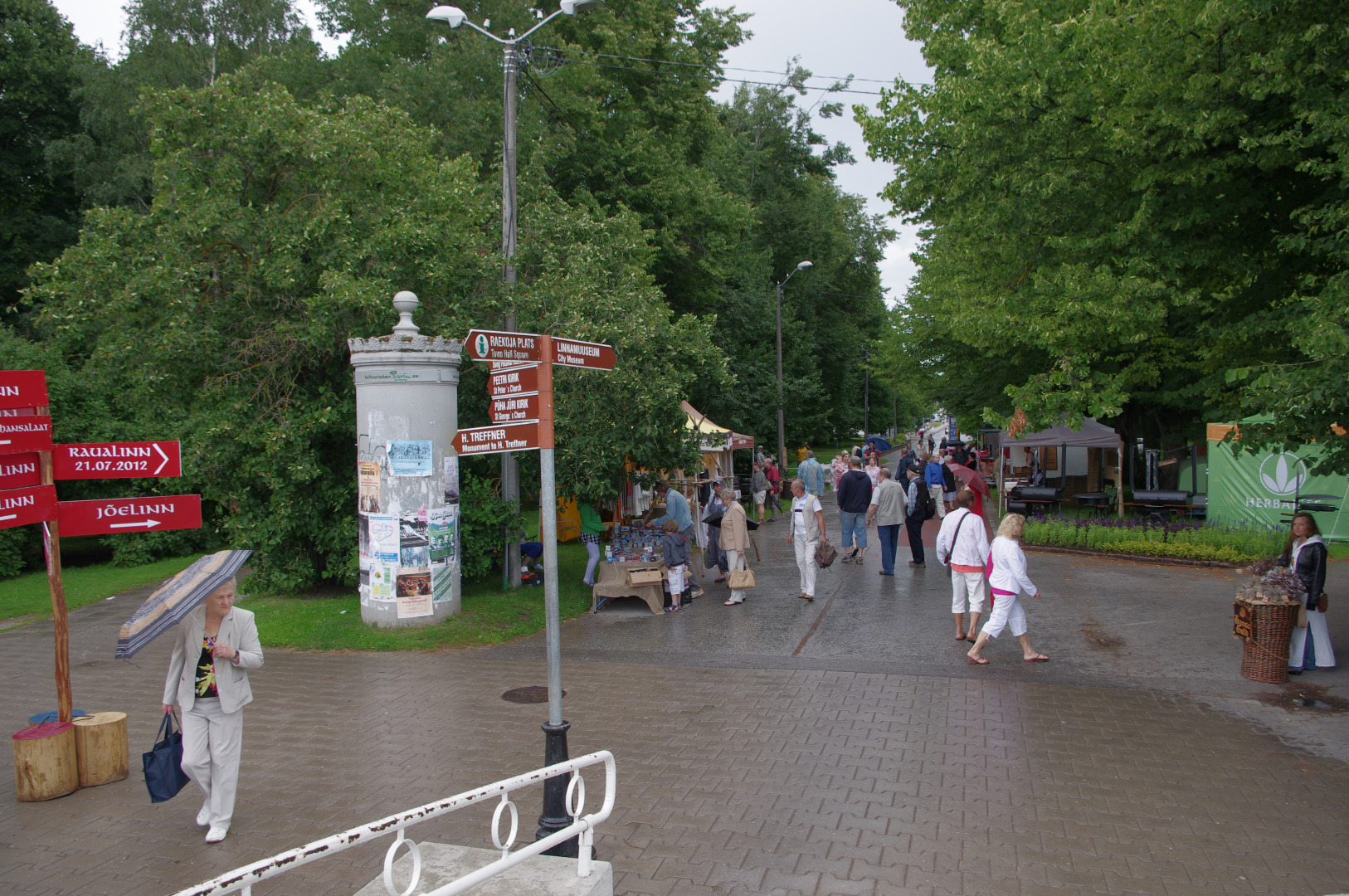 Tartu linnavaade. Kivisild. 19. sajand. rephoto