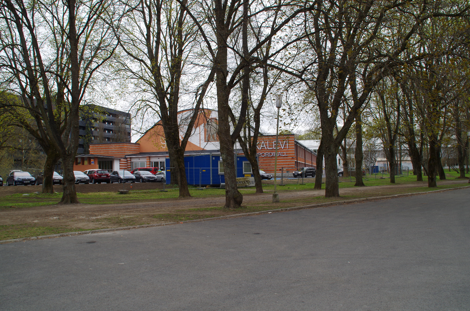 Kalev sports hall, 10 views of the building. Architects Uno Tölpus, Peeter Tarvas and Olga Kontšajeva rephoto