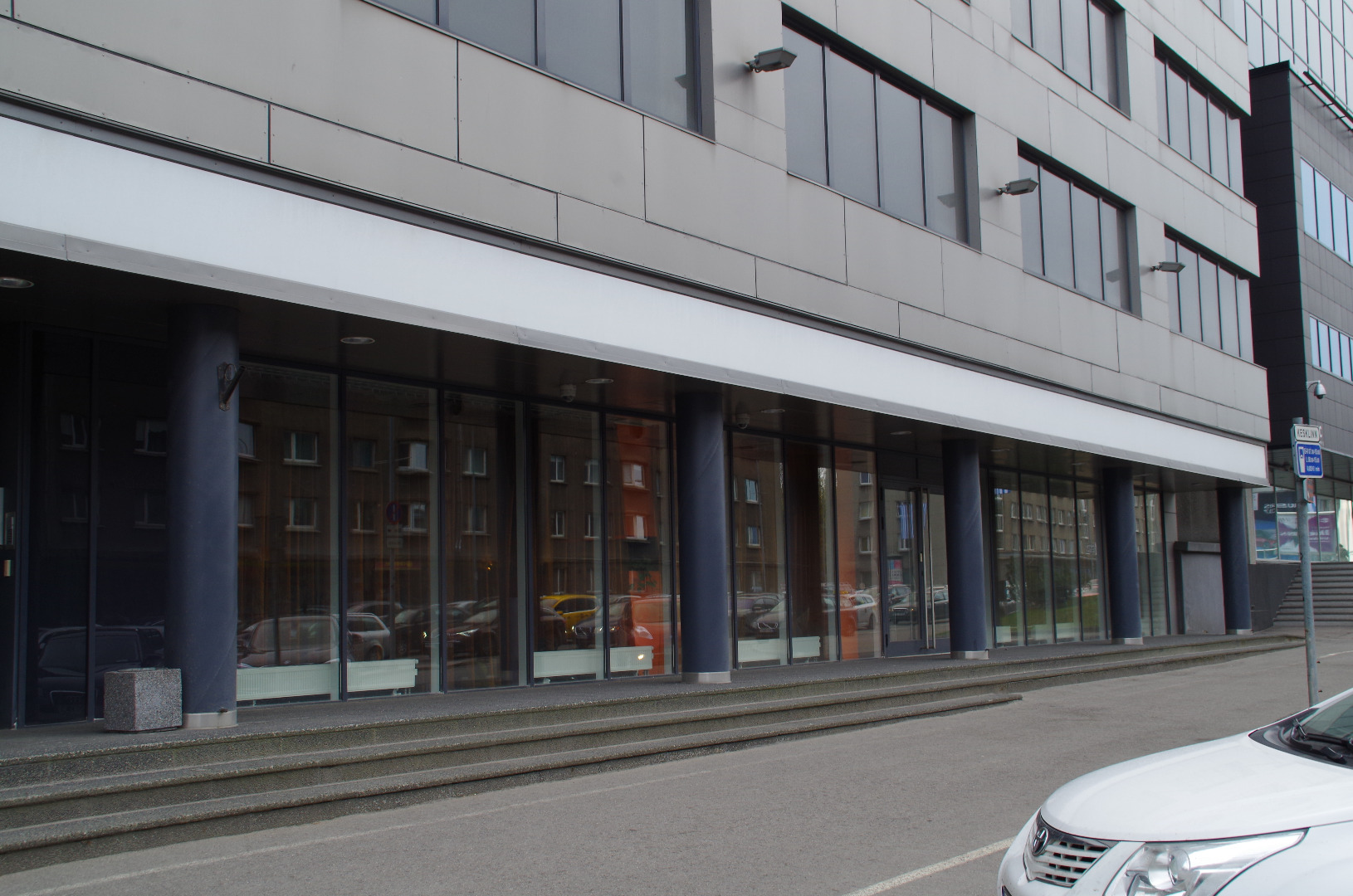 Tallinna kaupluse "Meritäht" välisvaade rephoto