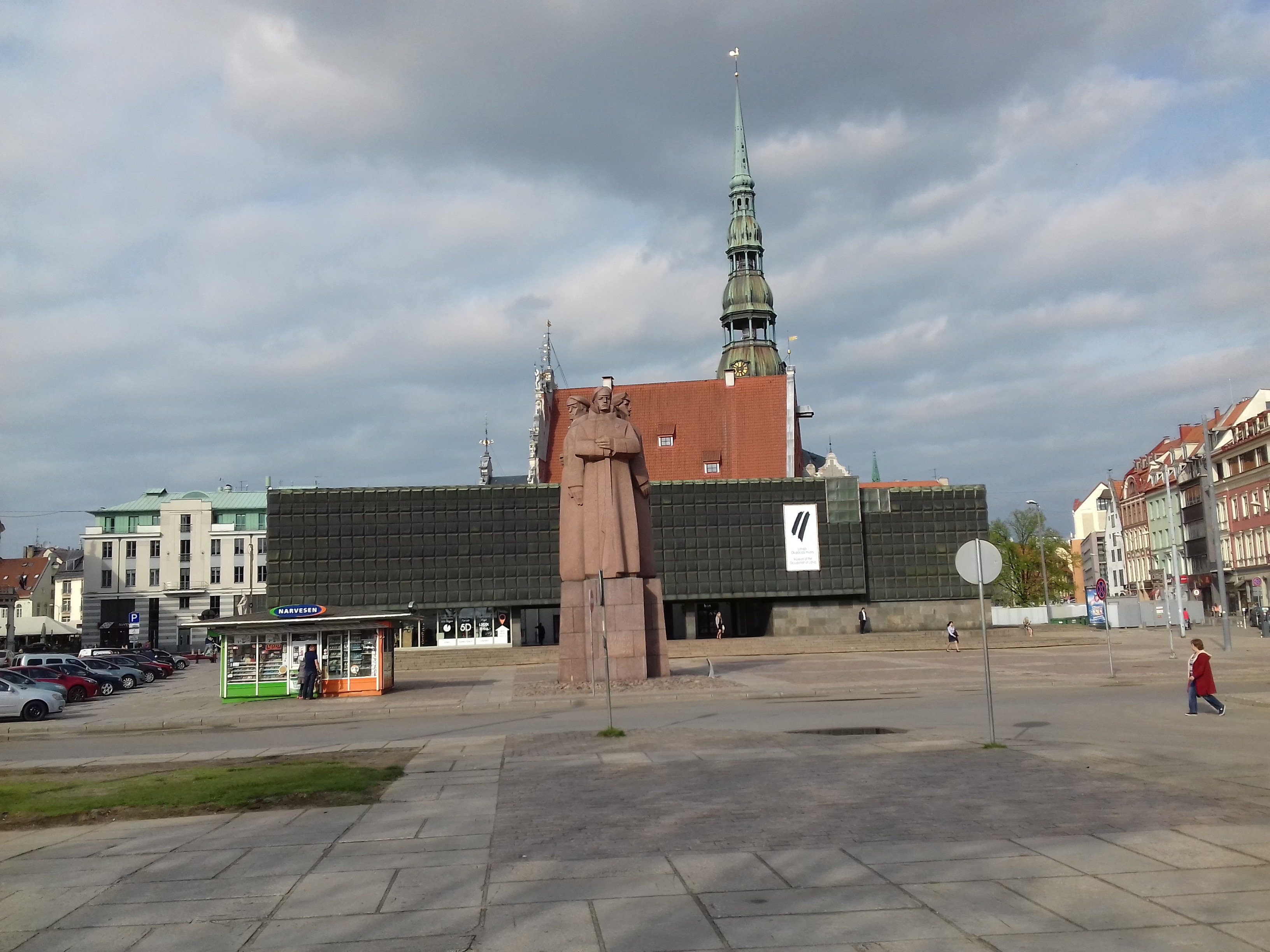 Riia. Läti Punaste Küttide väljak. rephoto