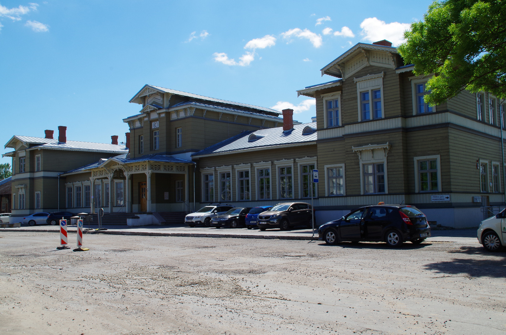 Tartu raudteejaam (vaksal). Tartu, mai 2013. rephoto