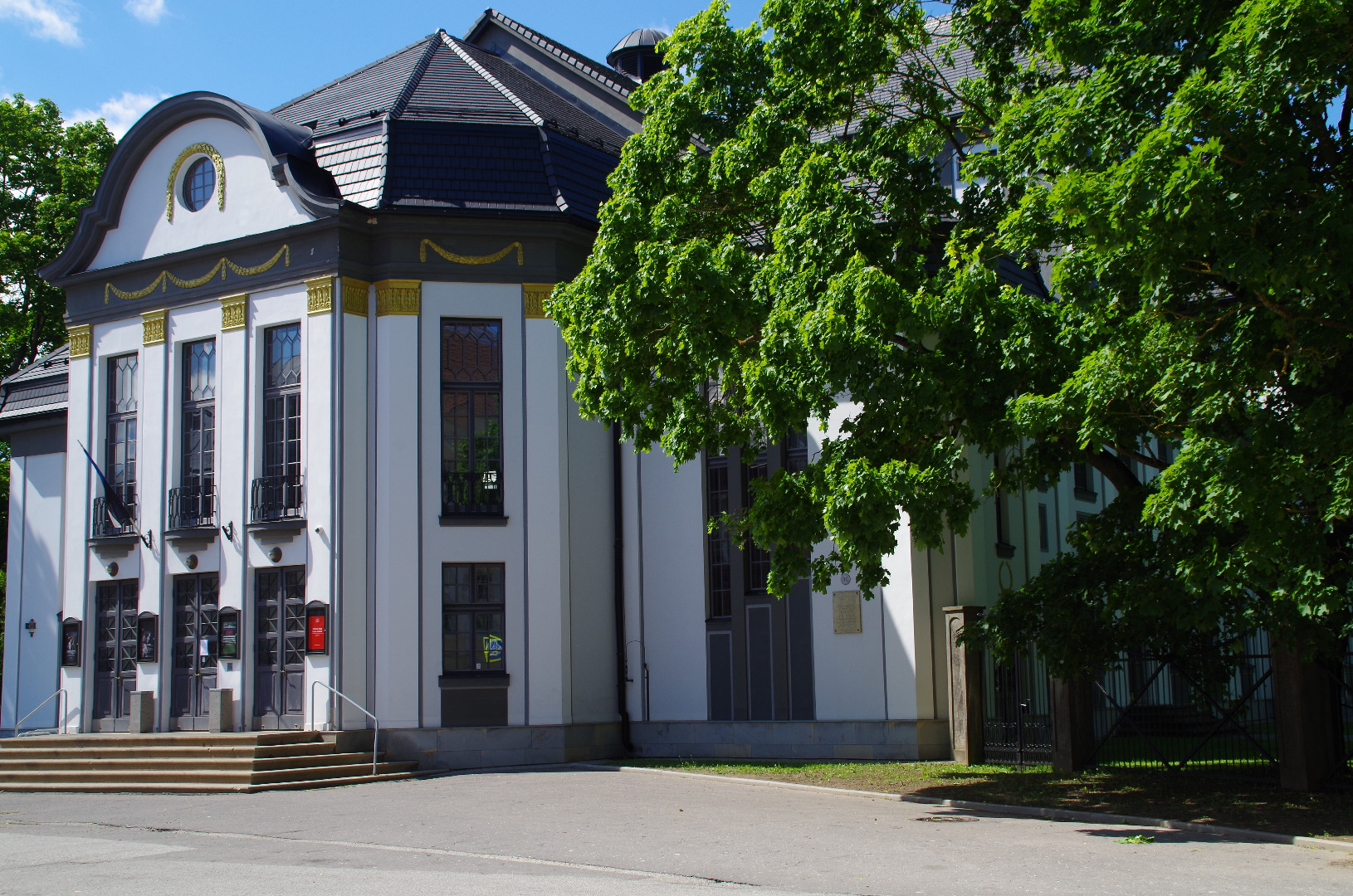 Dorpat : German Theater rephoto
