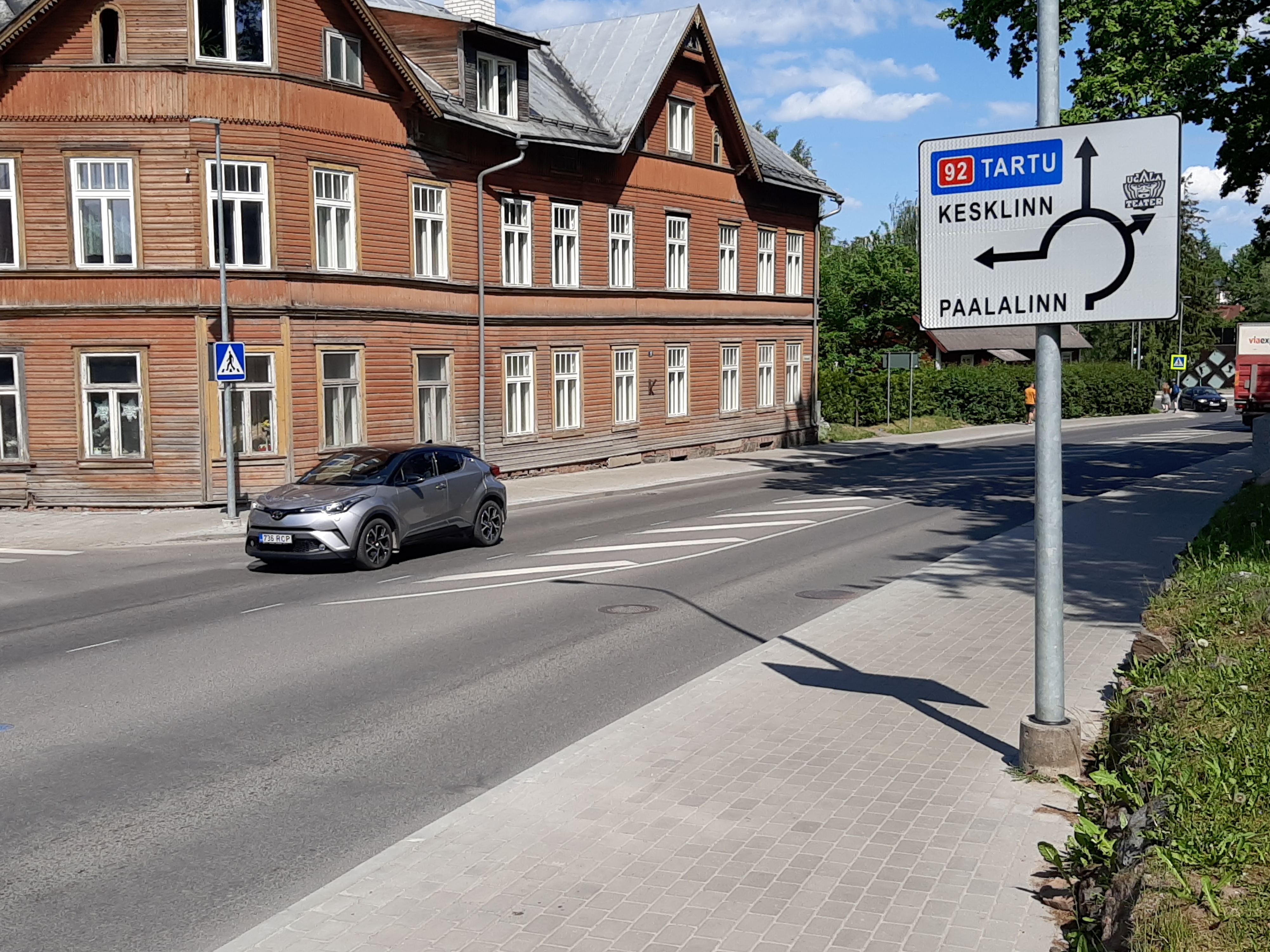 Postcard, Viljandi, Kantreküla, Vaksali tn 12, on the way, Omnibus, horse, truck rephoto