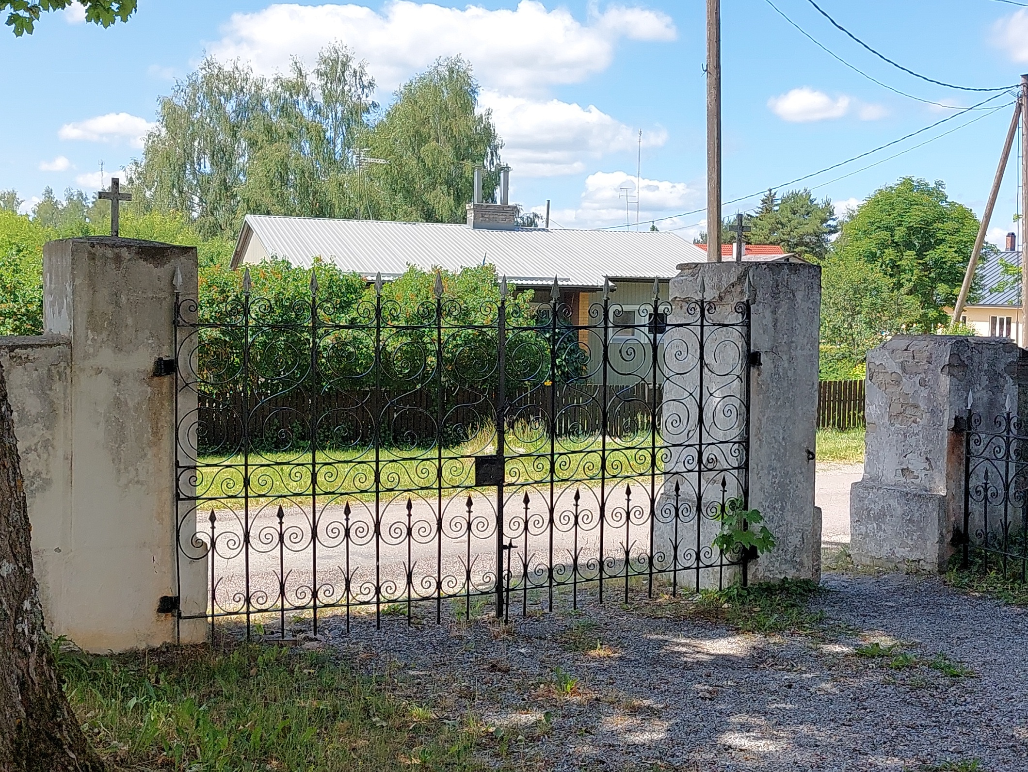 Kose kirikaia väravad rephoto