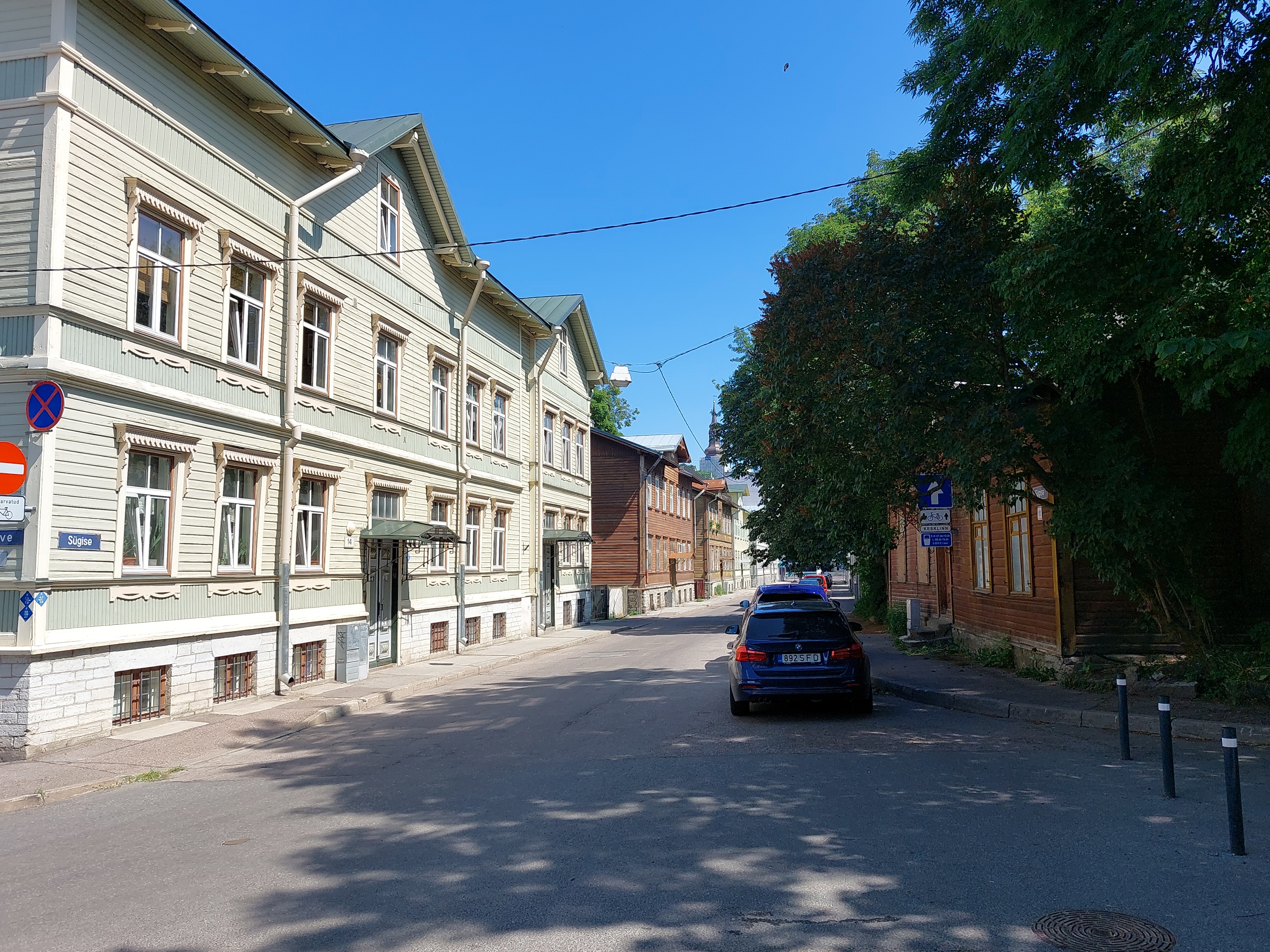 Kelmiküla, Sügise ja Suve tänava ristmik, vaade Toompea suunas. rephoto