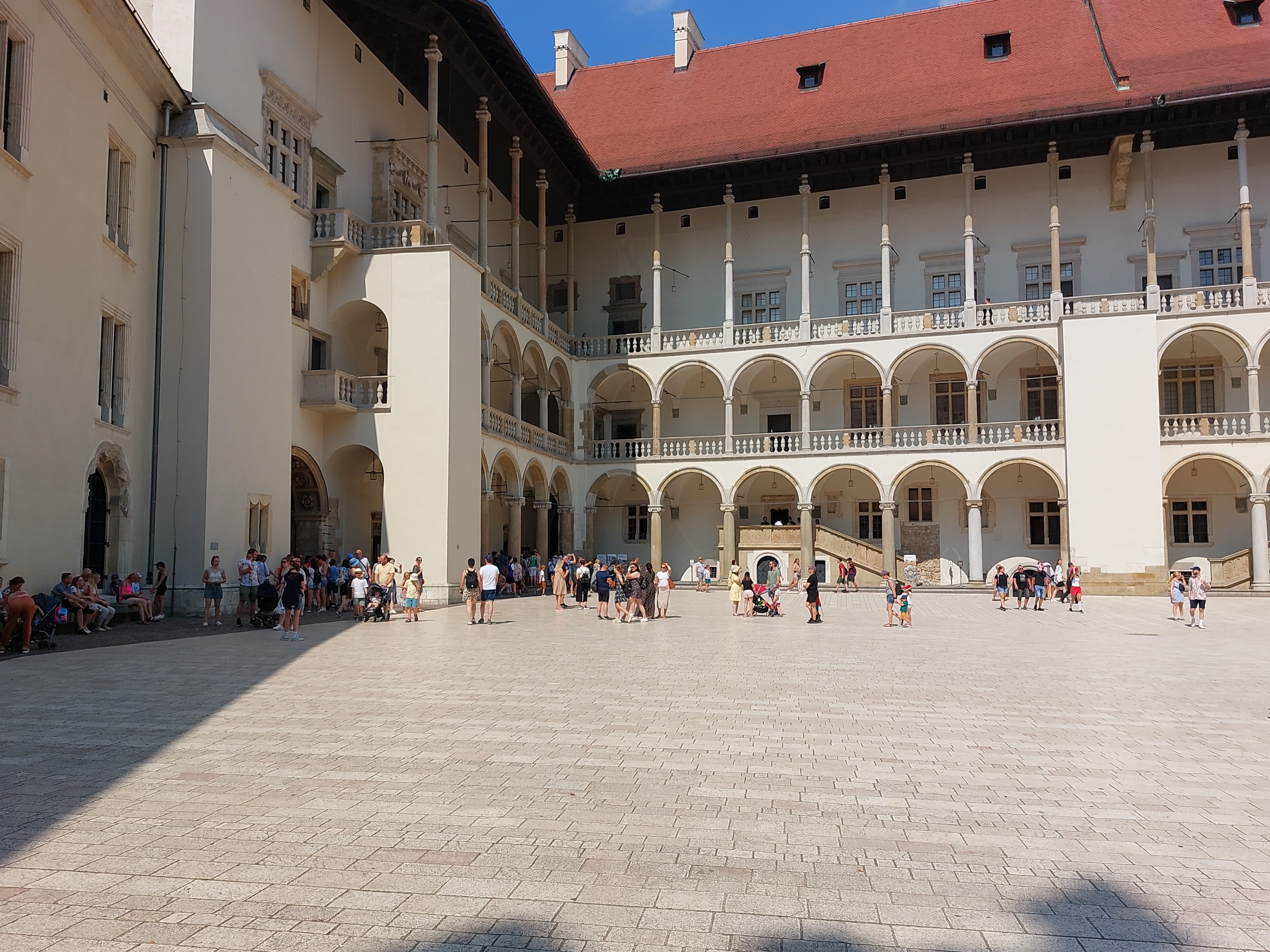 Estonians on a tour in Krakow rephoto