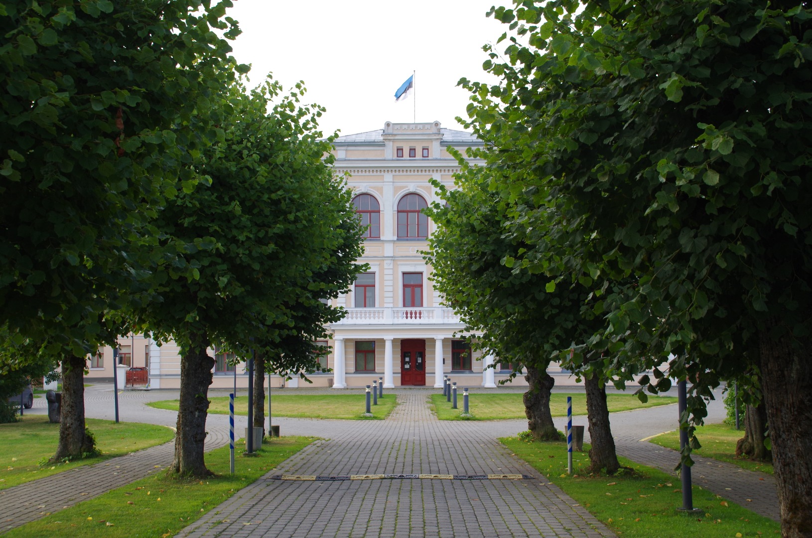 Vaade Rakvere Õpetajate Seminari hoonele. rephoto