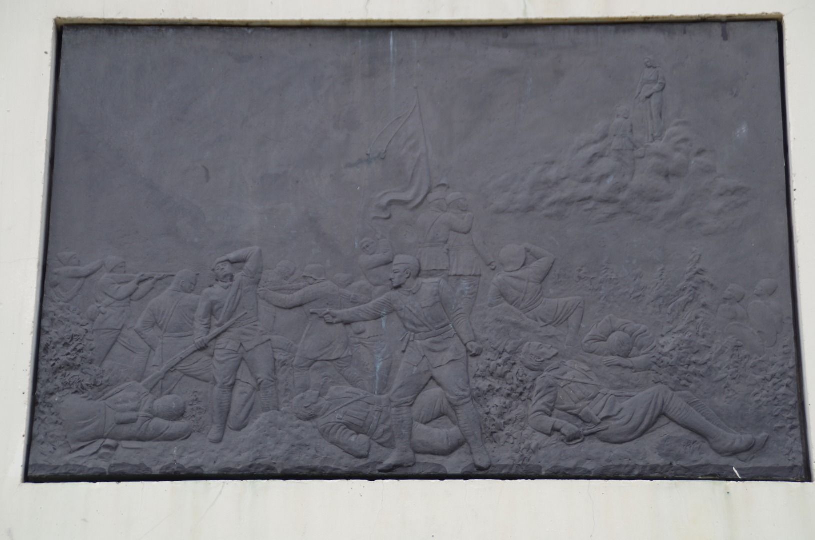 Bareljeef Rakvere Vabadussõjas langenute mälestussambal, (skulptor A. Adamson). rephoto