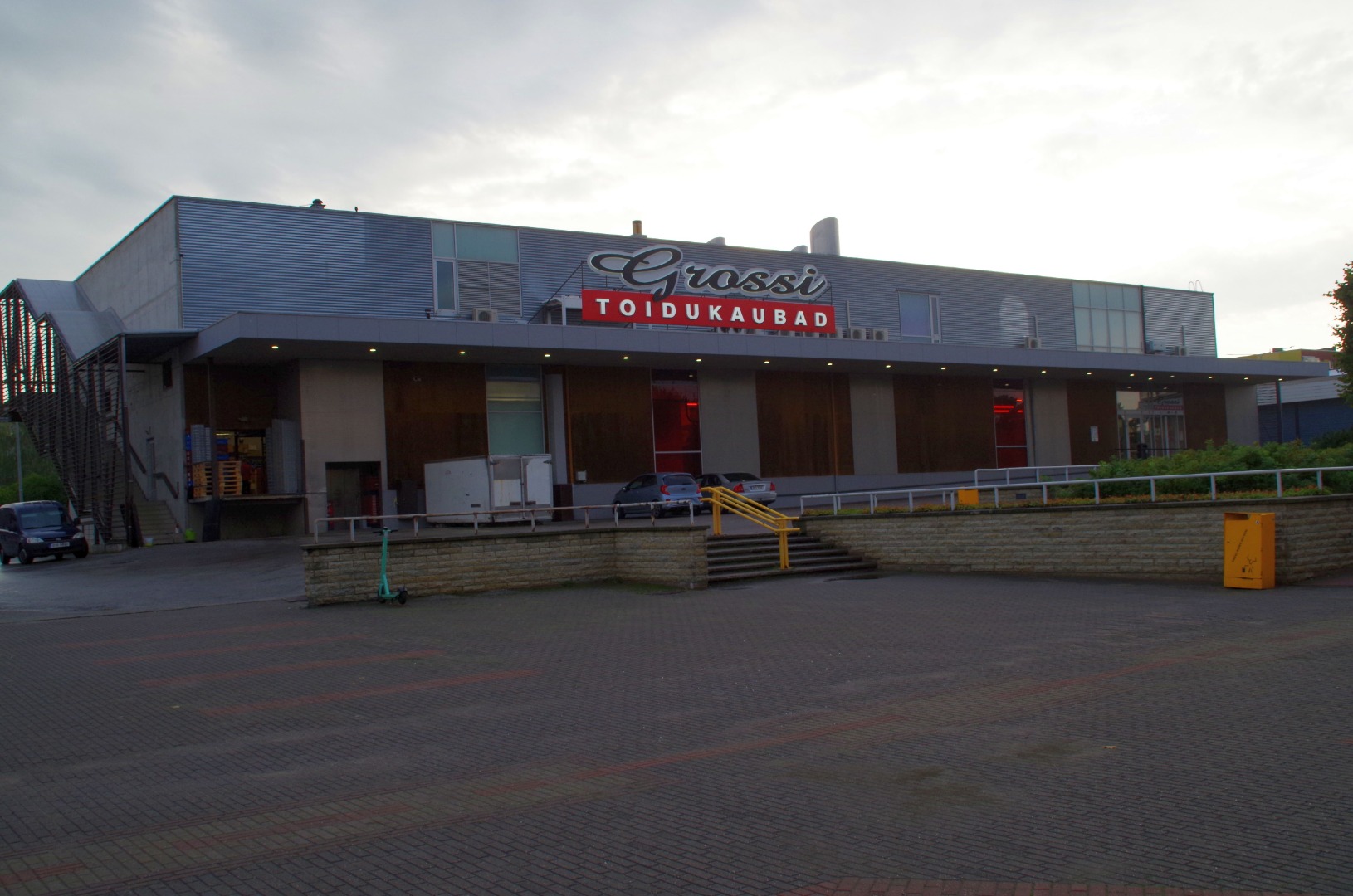 Rakvere Turu Kaubamaja - Turu Kaubamaja in Rakvere at Laada str 16 rephoto