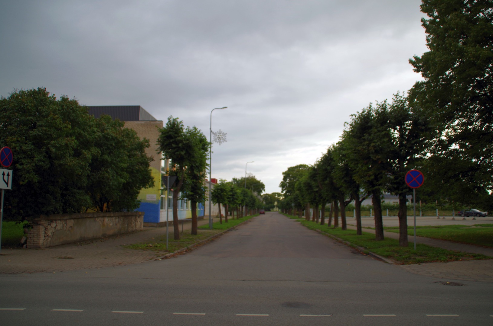 Tööstuse tänav Rakveres 01 - Tööstuse street in Rakvere rephoto