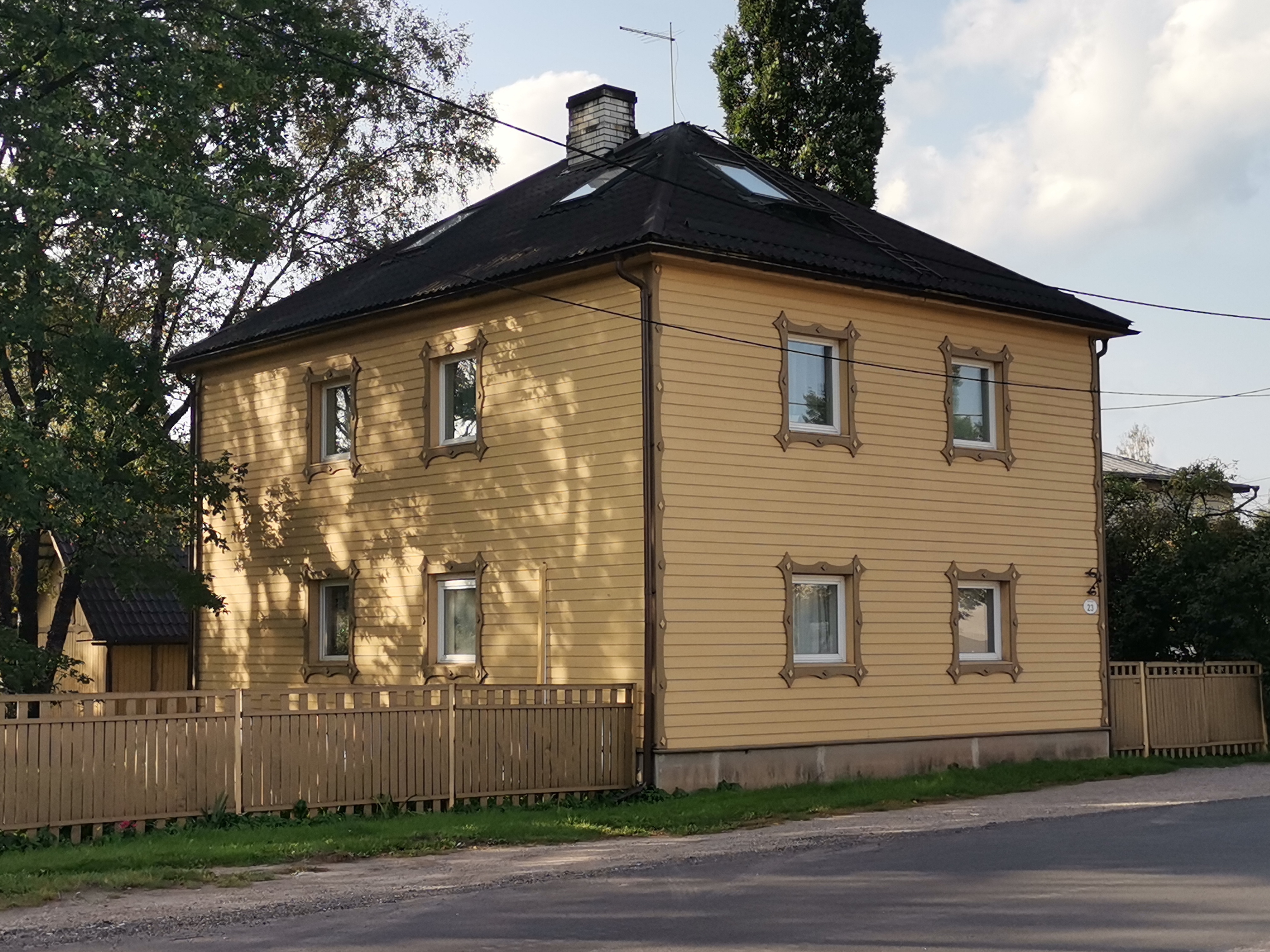 Raua 23. Tartu, 1990. Foto: Harri Duglas. rephoto