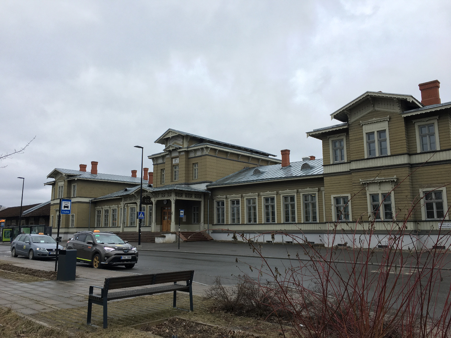 Tartu raudteejaam (vaksal). Tartu, mai 2013. rephoto