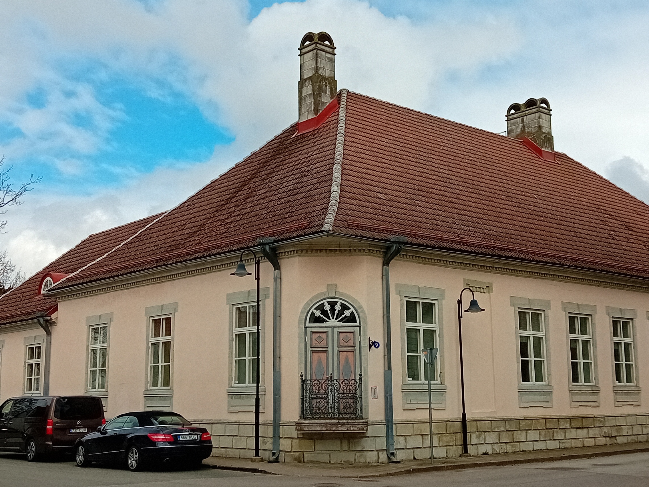 Kingissepa Lastemuusikakooli restaureerimine rephoto