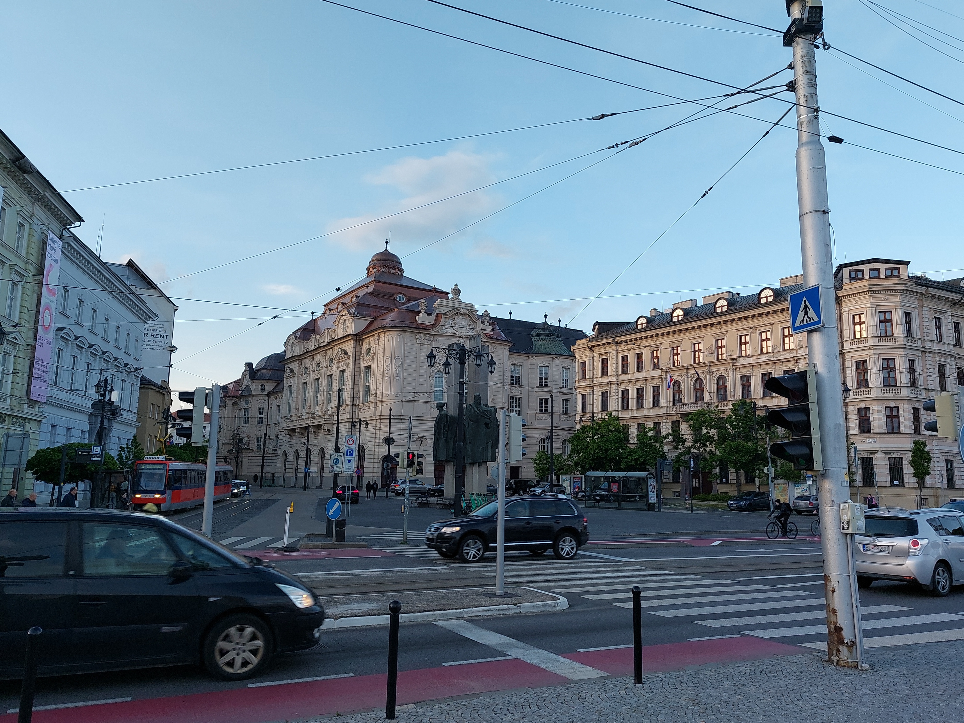 Štefanik Denkmal am Krönungshügel - lang rephoto