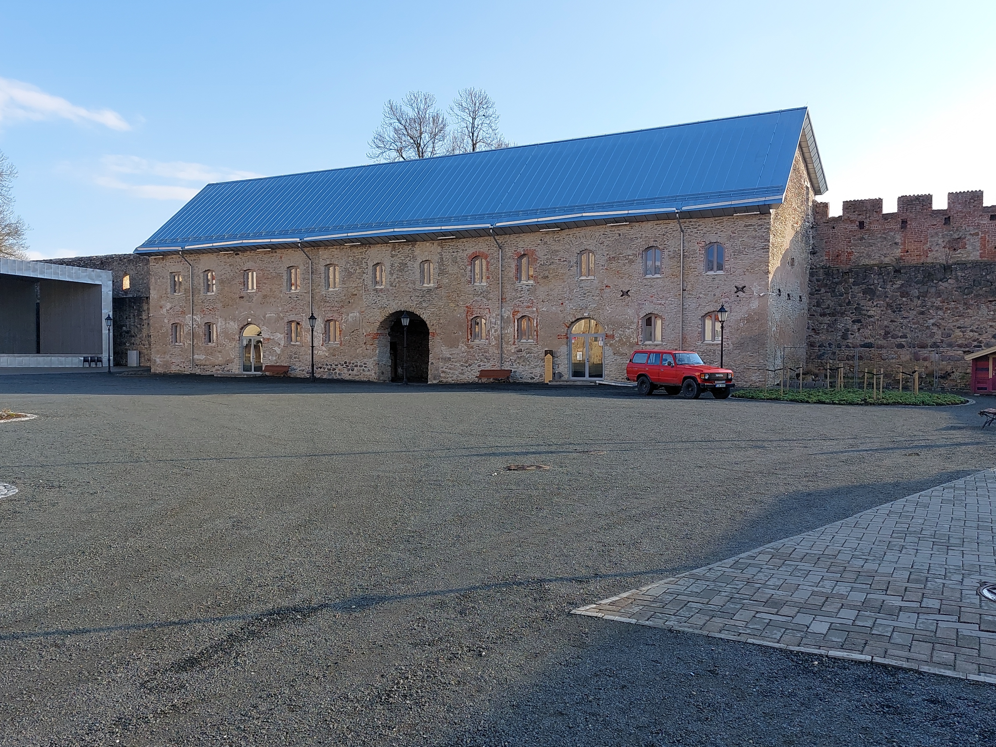 Poltsamaa castle - panoramio (1) - Põltsamaa Castle rephoto