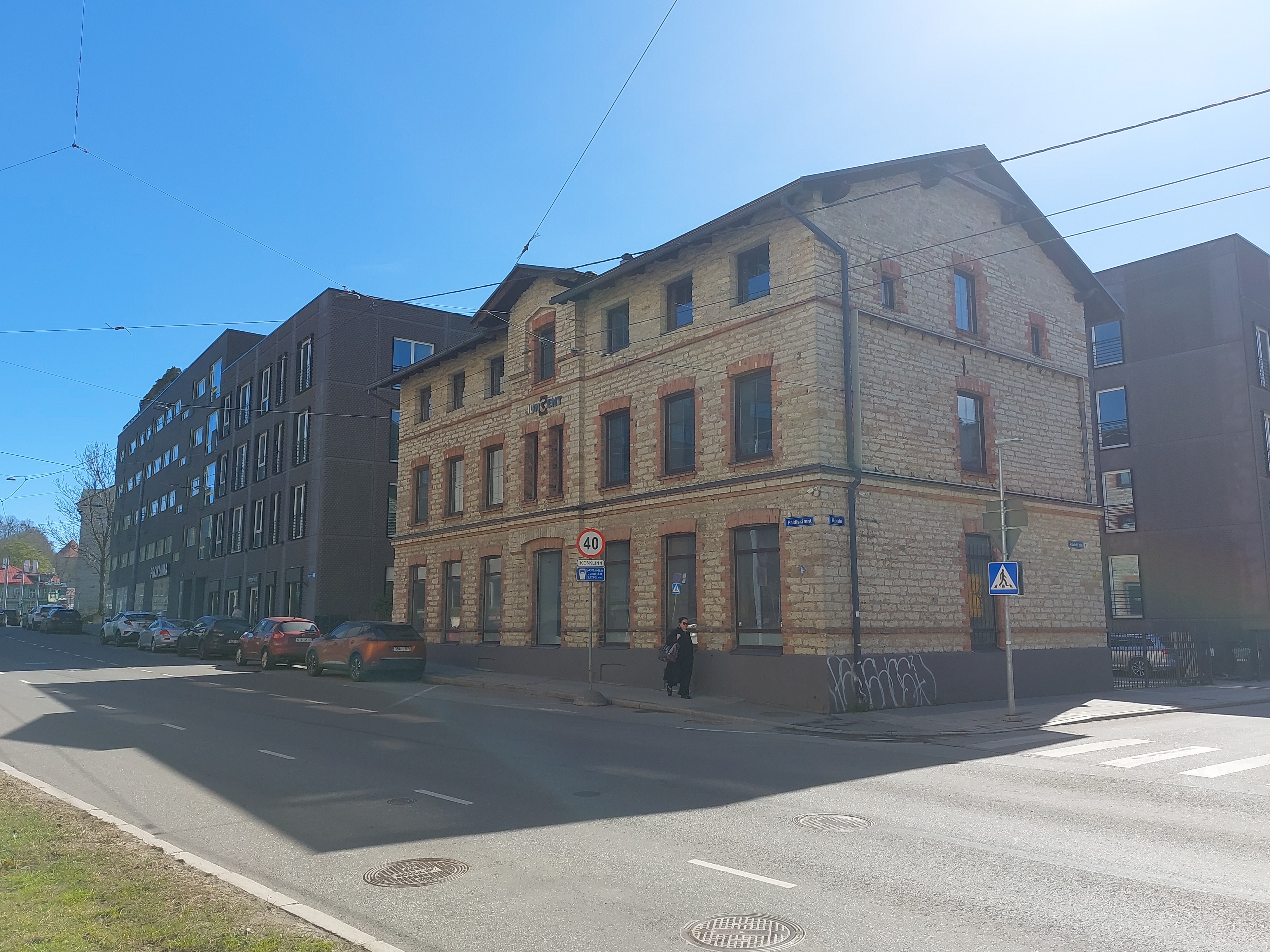 Paldiski highway 11 double stone building. rephoto