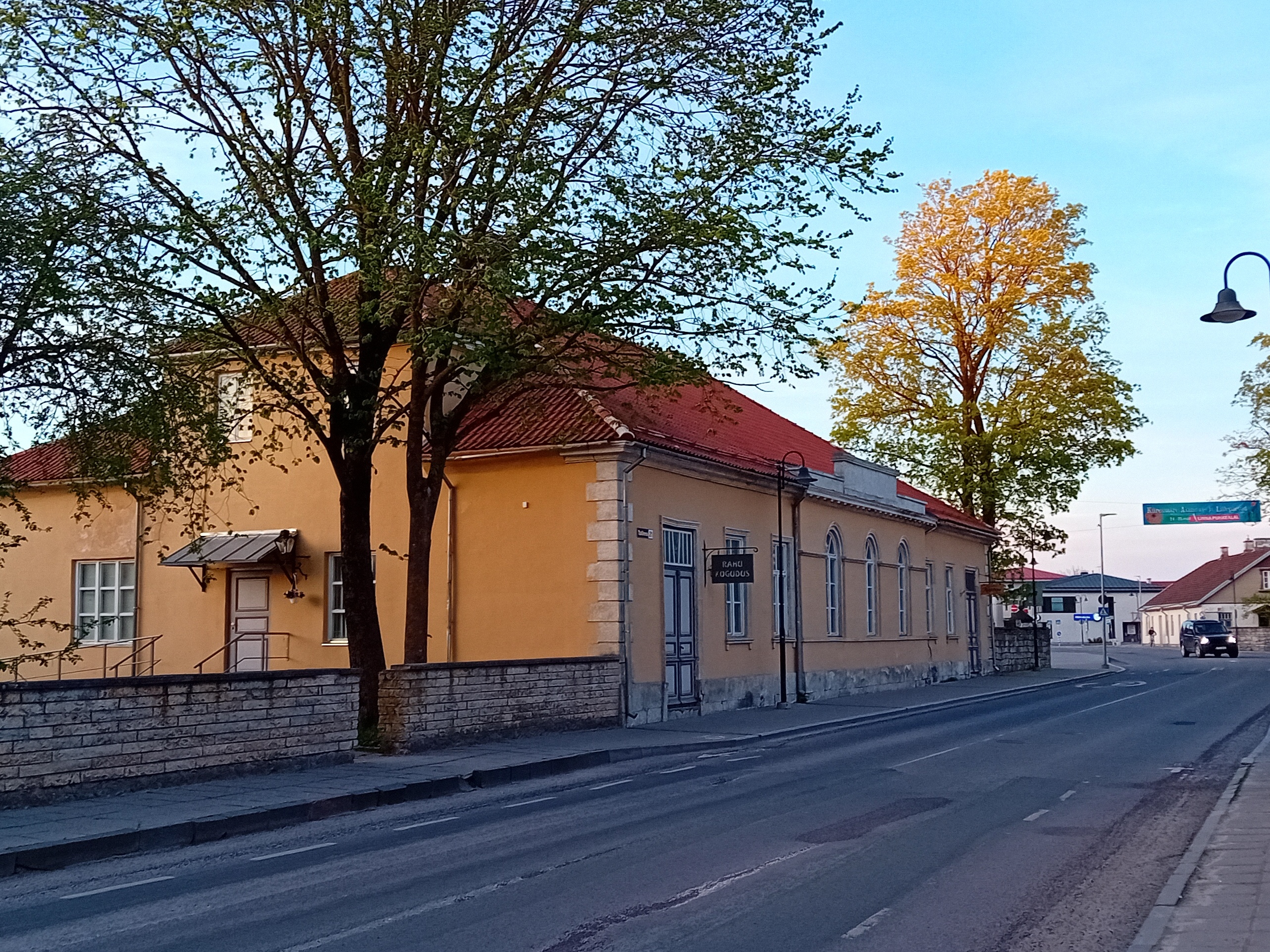 Elamu Tallinna 21 rephoto