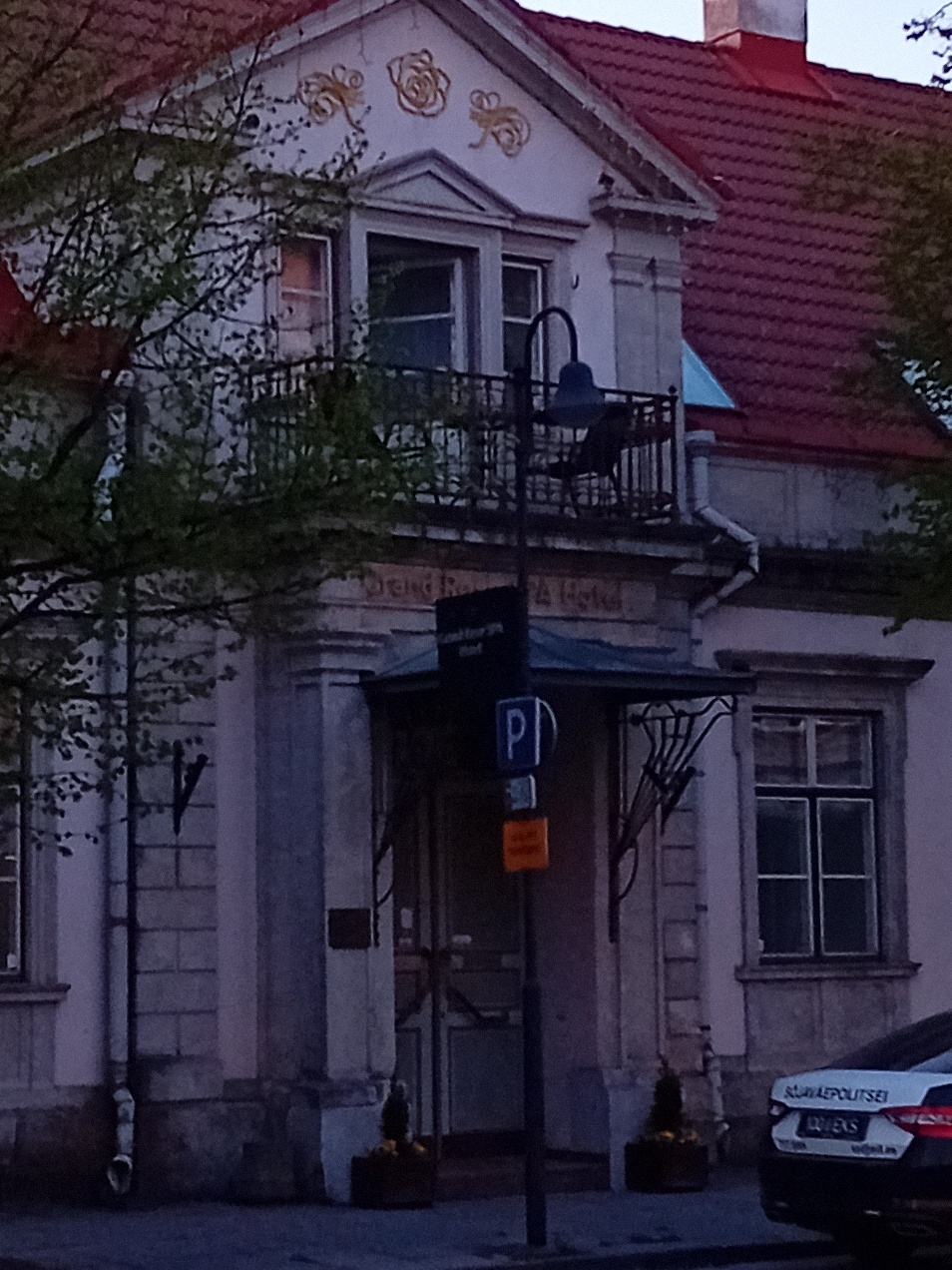 Kuressaare sepised: rõdu ja varikatuse konsoolid Tallinna 15 rephoto