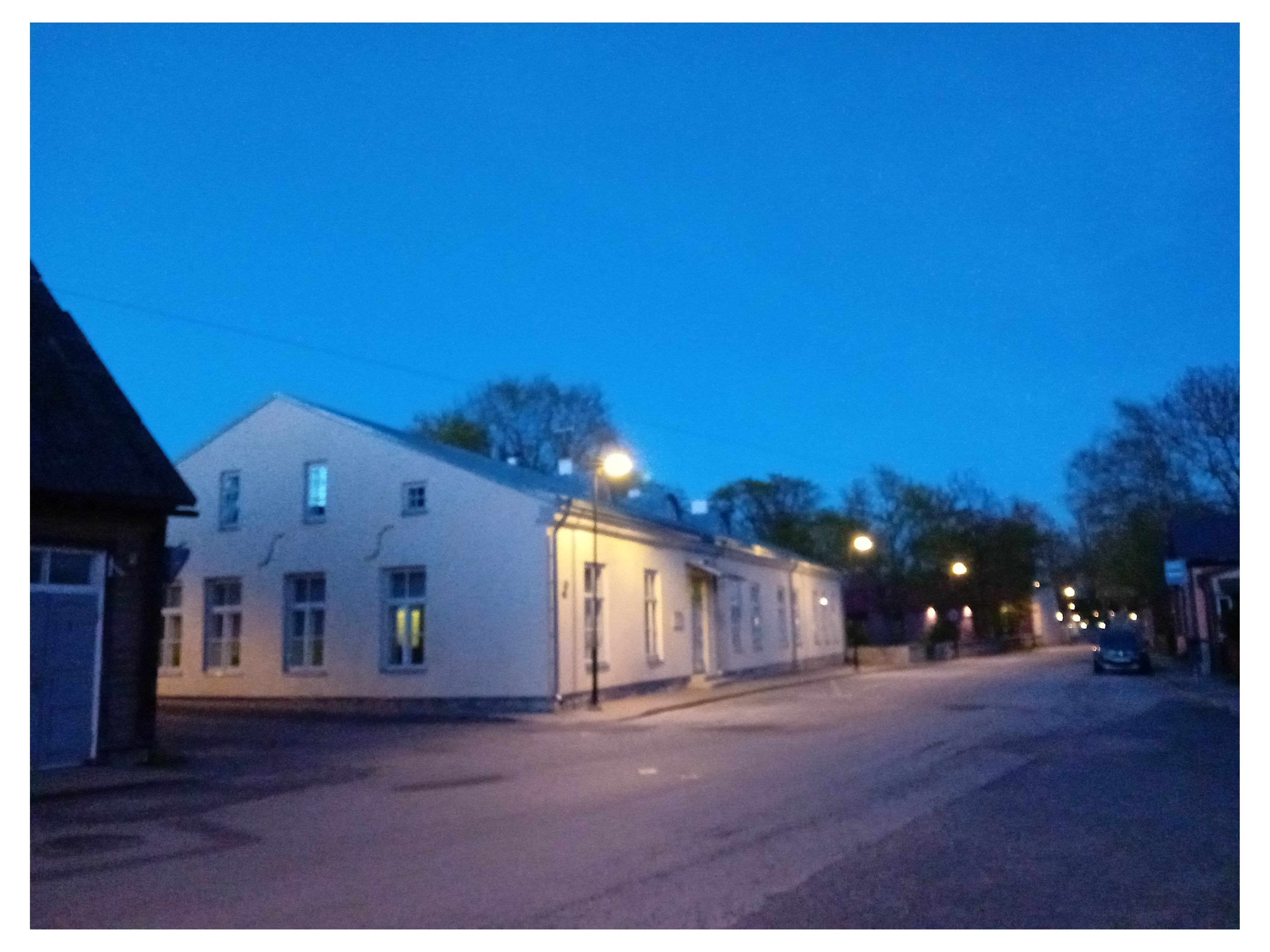Kuressaare linn: Kuressaare Eesti Seltsi esimesed üüriruumid, hiljem Linnakool ja Kuressaare Merekool. rephoto