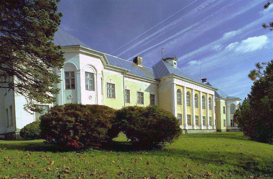 New school building of the Porkuni Kurtide School rephoto