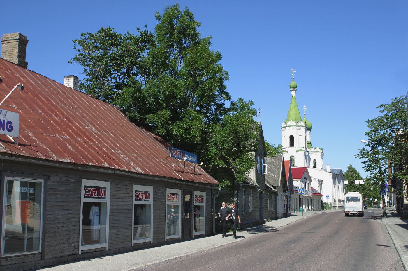 Hans Teetlaus at the Linda store in Rakvere rephoto