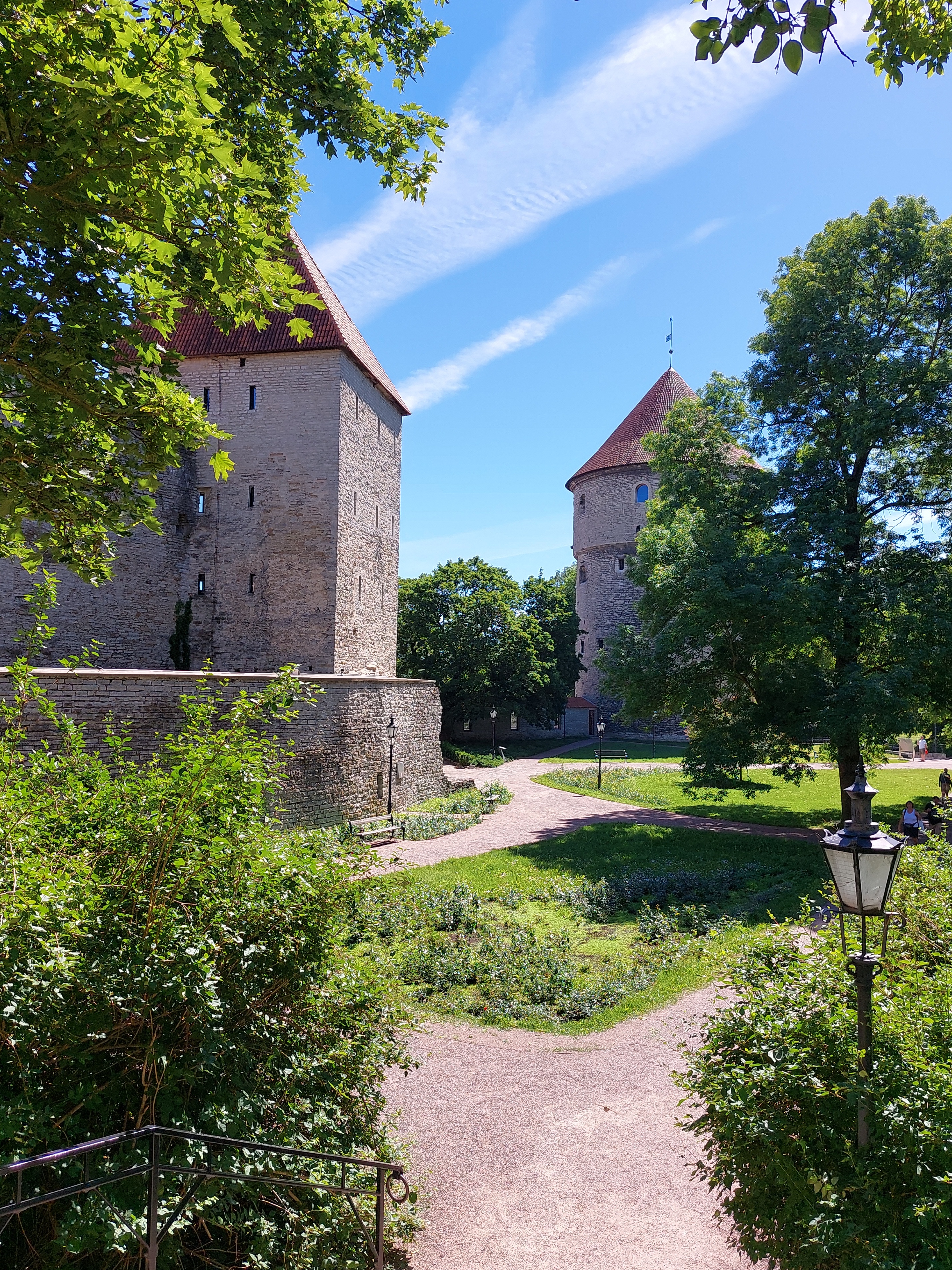 Celebrations for the days of the Old Town at the Virgin Tower and Kiek in de Kök. rephoto