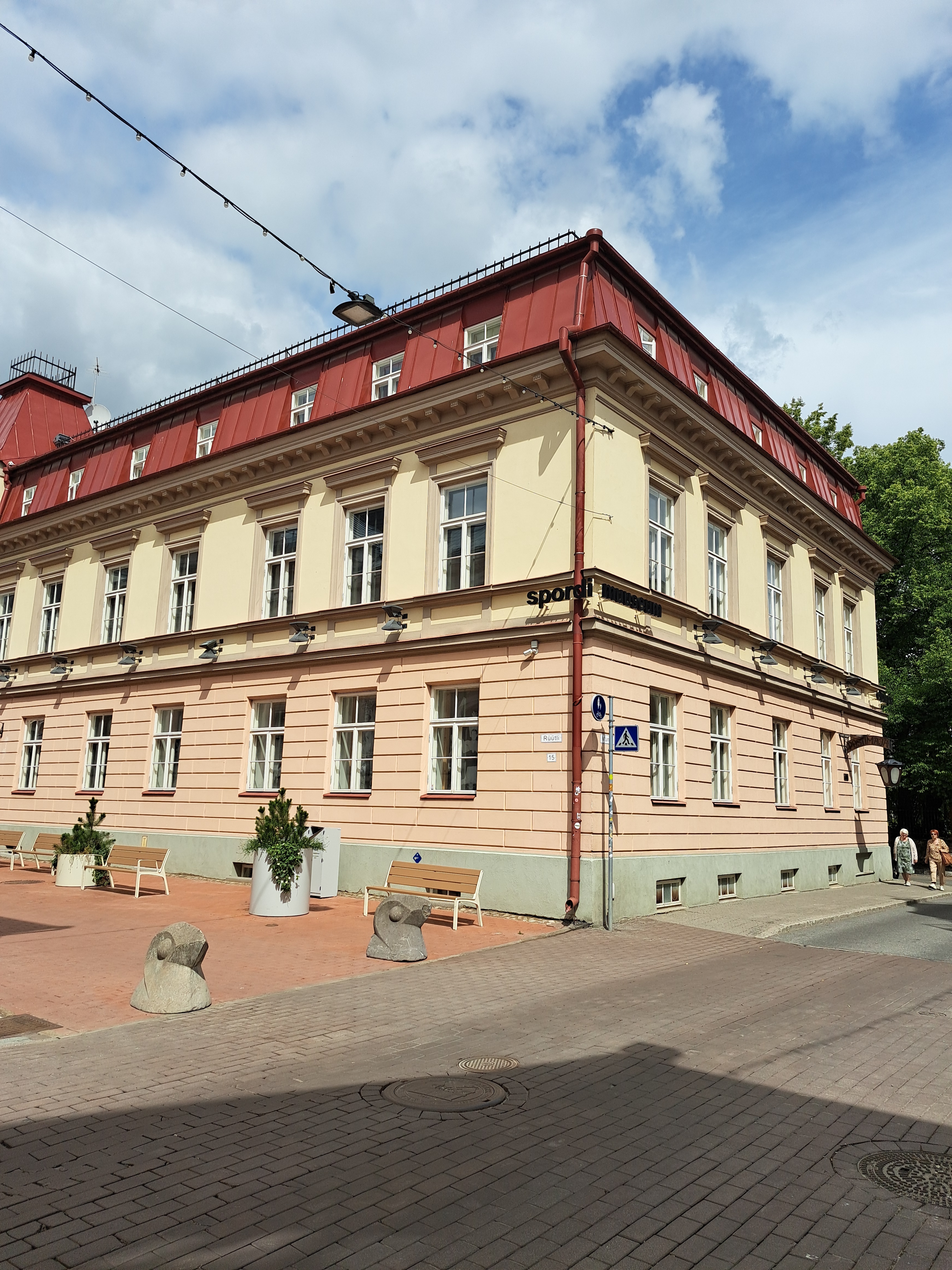 Eesti spordimuuseumi - endise Tartu Postimaja hoone restaureerimine Koger ja Partenrite poolt rephoto