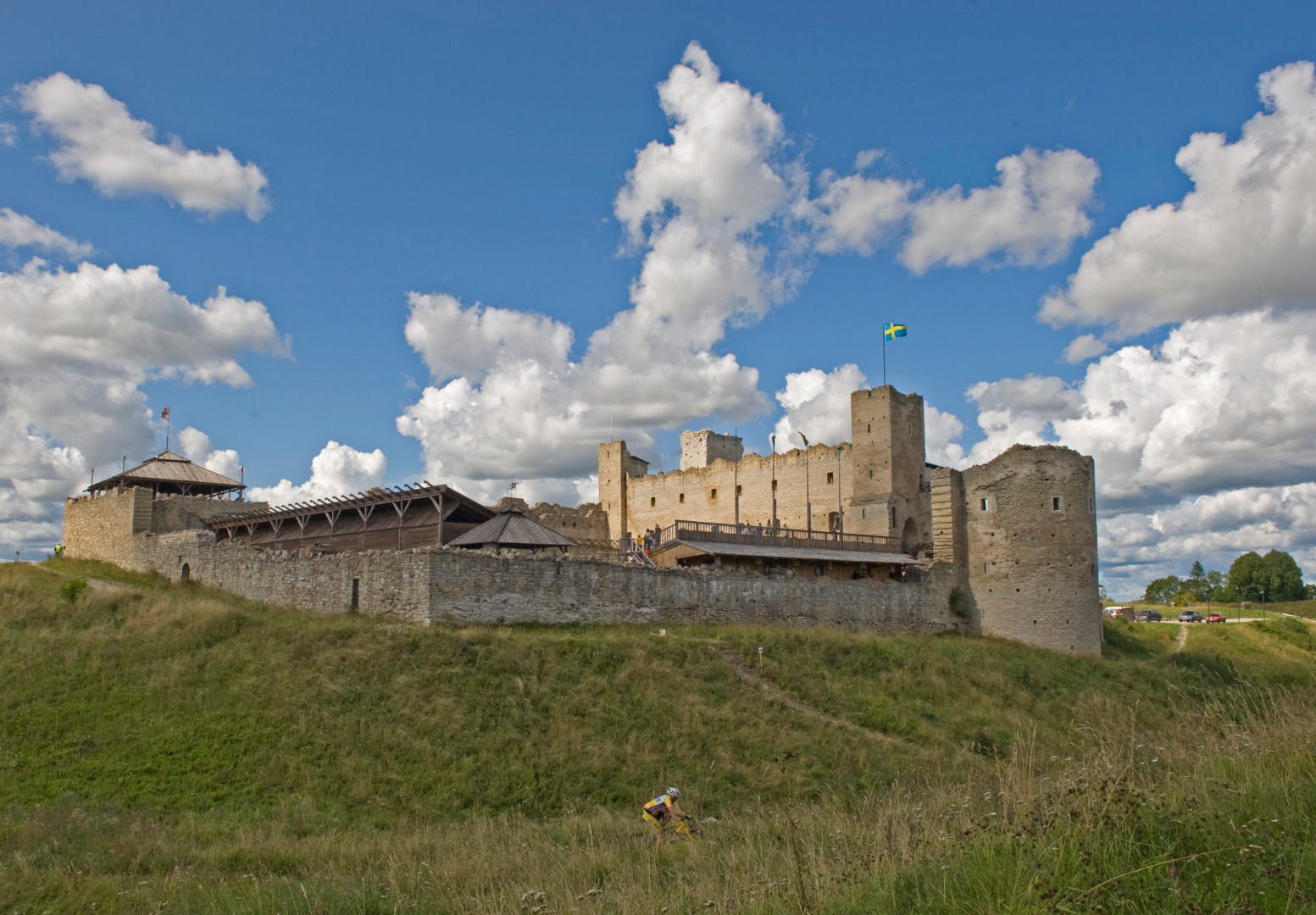 Ruins of Rakvere Castle with vallurhaava1 - Ruins of Rakvere Castle rephoto