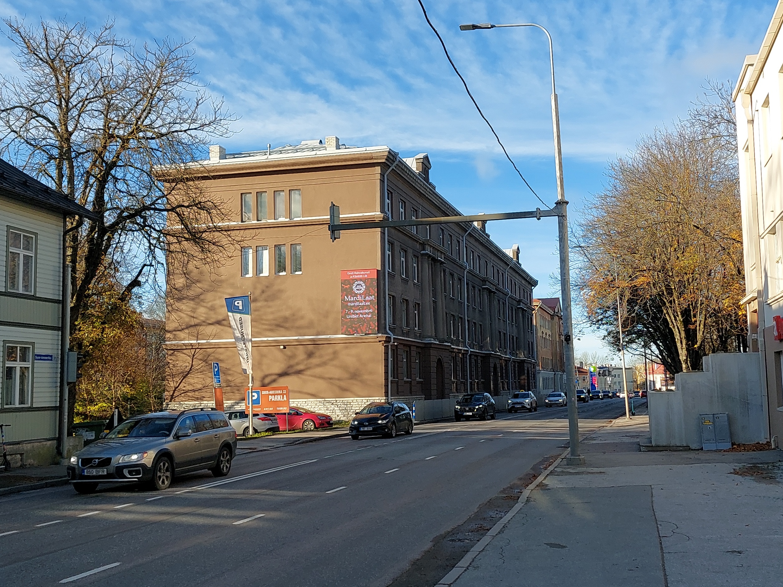 Tallinn, Komsomoli Street 35 and 37, building a new building. rephoto