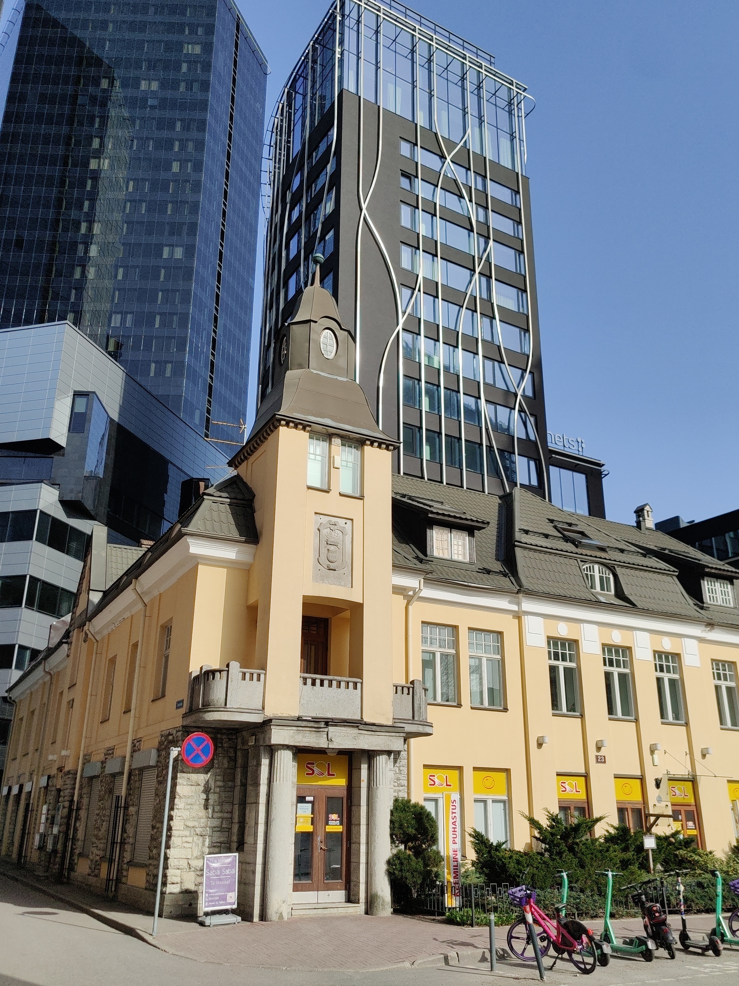 Buildings on Maakri Street in Tallinn rephoto