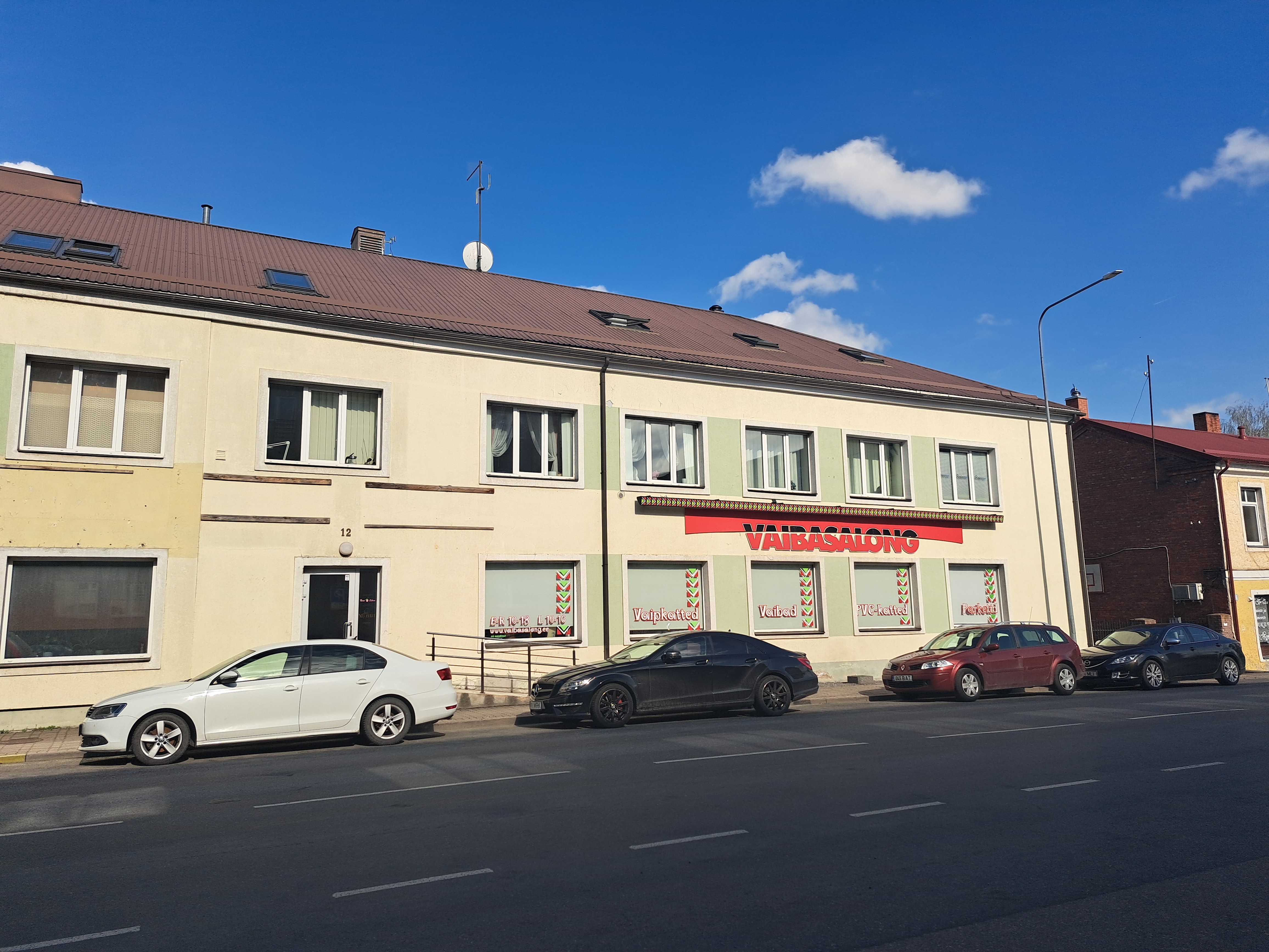 Tartu Linna Tööstuskombinaadi kapitaalmahutustega ehitatud elanikkonda teenindav tööstustsehh Pikk 12. 1950-1960 rephoto