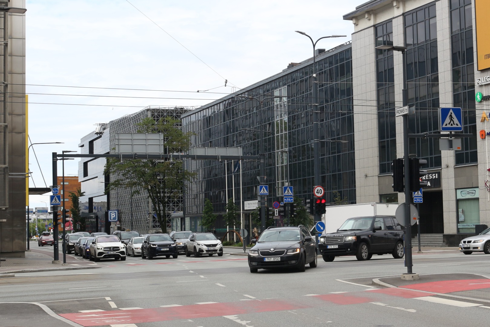 Kingissepa (Liivalaia) Street, view of Narva mnt. rephoto