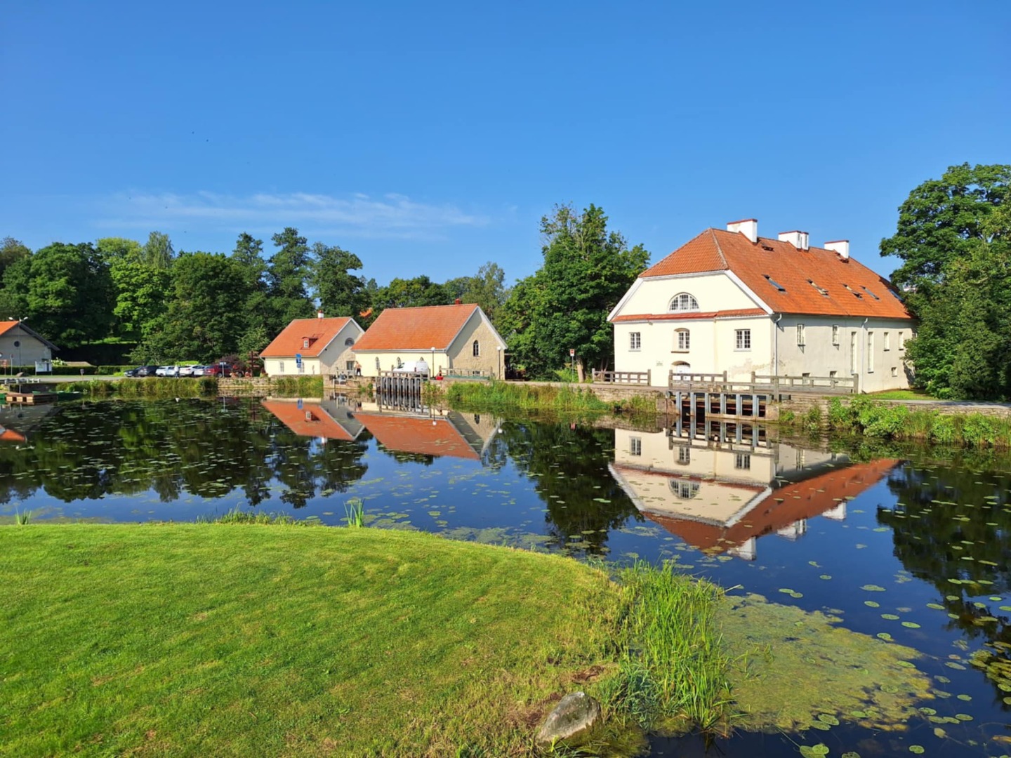 Vihula mõisakompleks rephoto