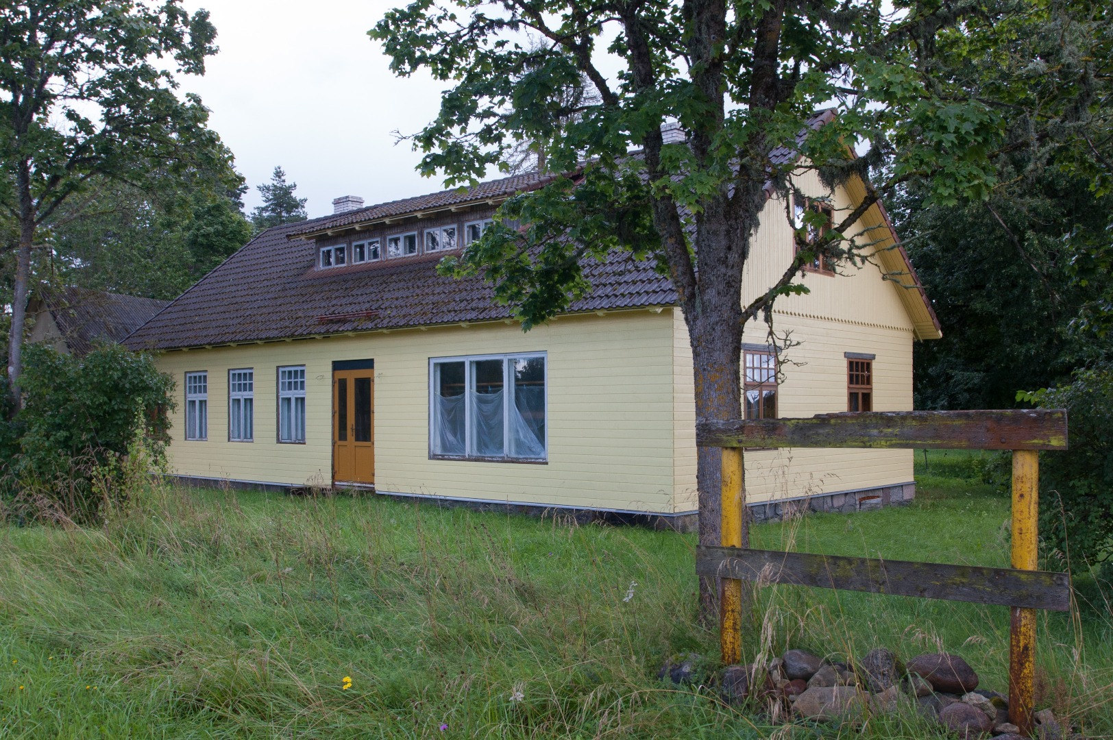 Kergu apteek rephoto
