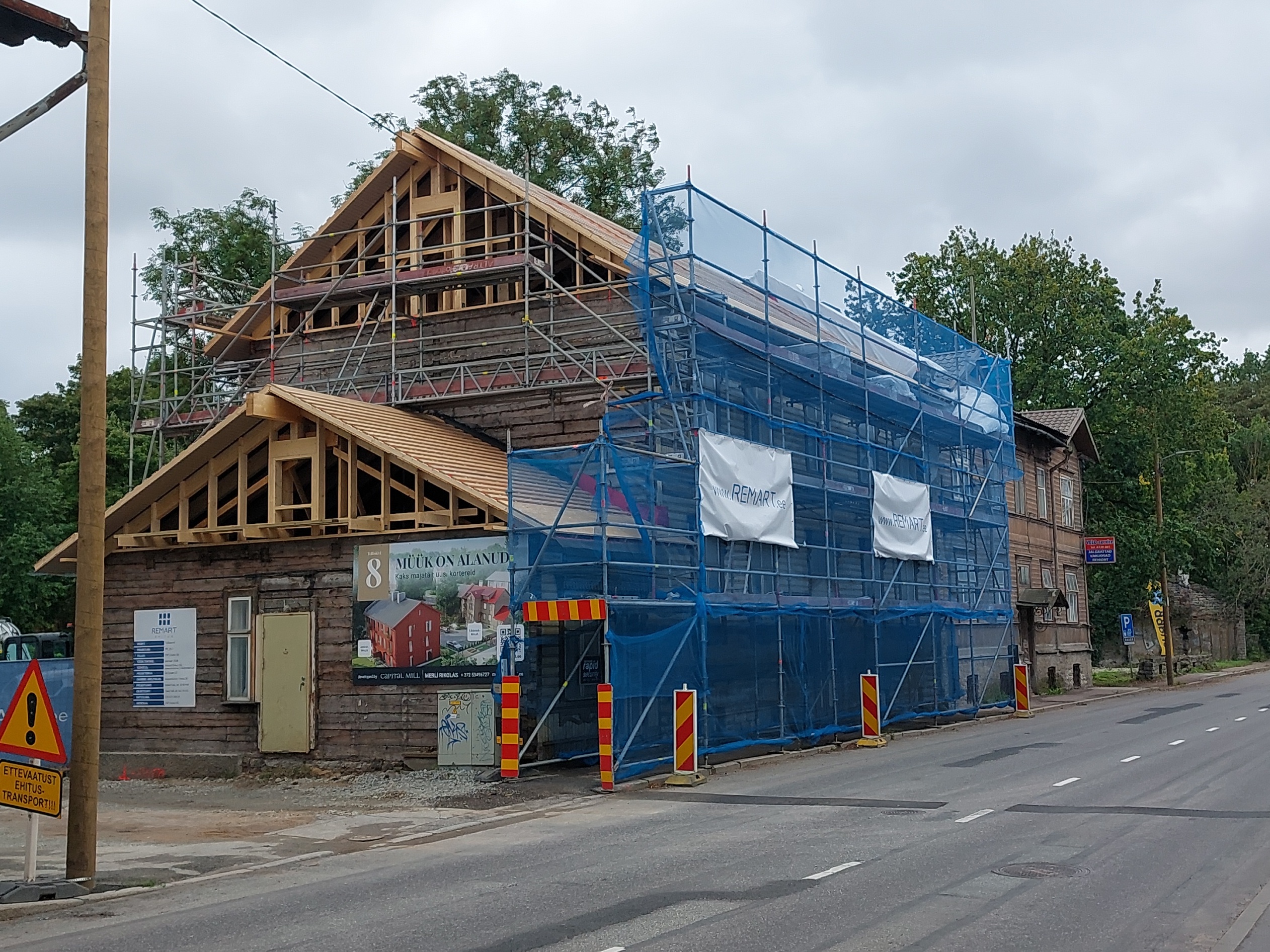 Pelgulinn: Telliskivi 6 ja 8 elamud rephoto