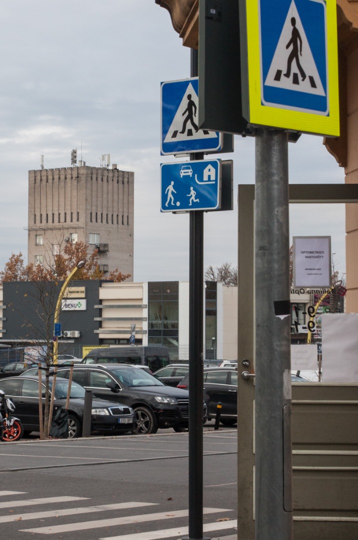 foto, Viljandi, veetorn, turuplats, talv, 1977, foto E. Veliste rephoto