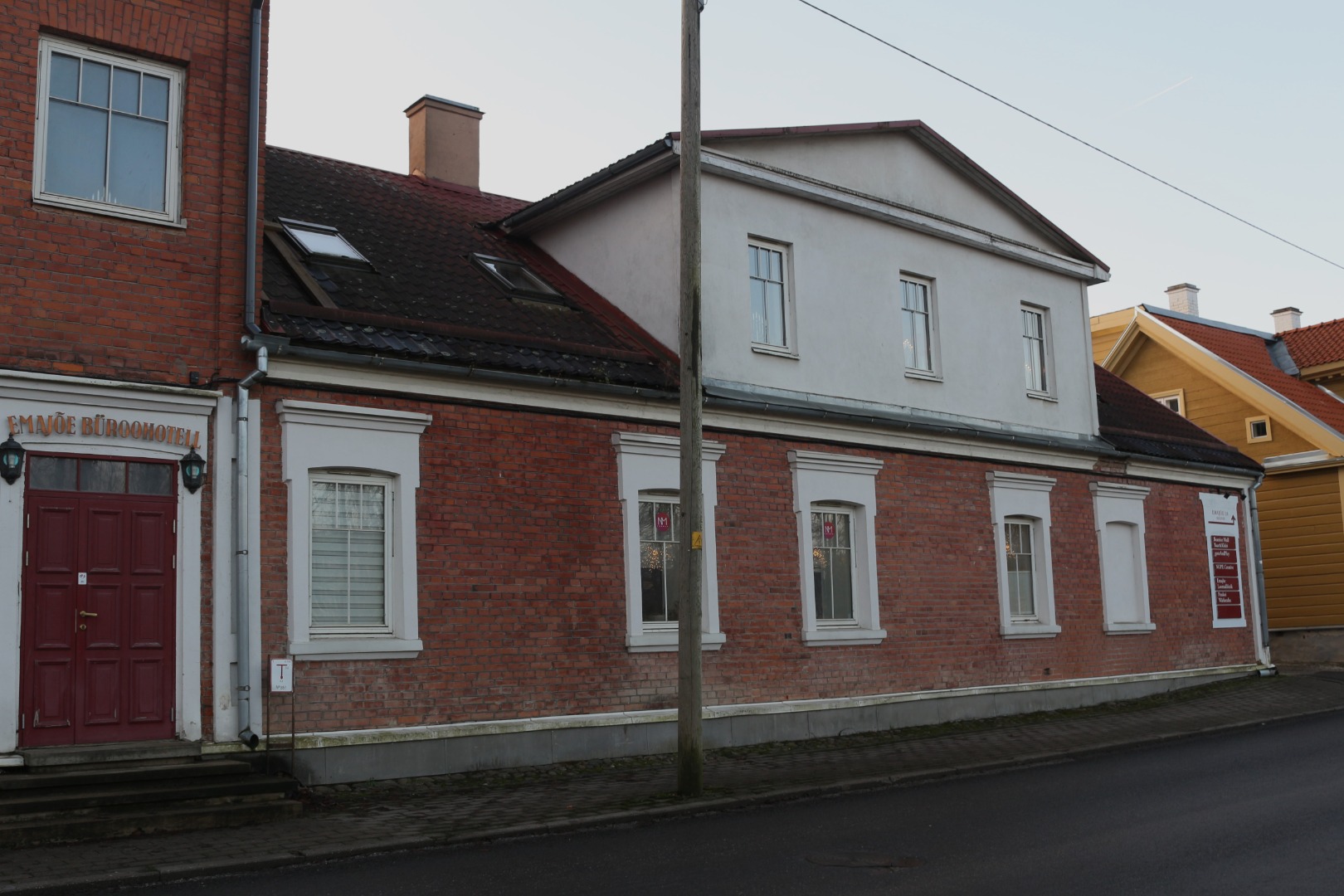 Tartu, Emajõe 1. Building adjacent to the sauna of Emajõe. rephoto