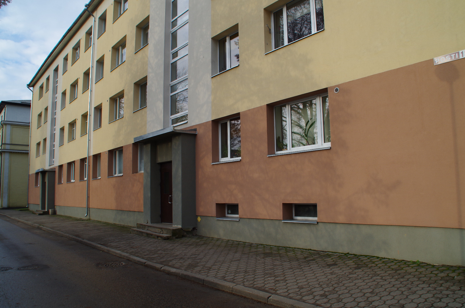 Rakvere Linna Tütarlaste Gümnaasiumi hoone rephoto