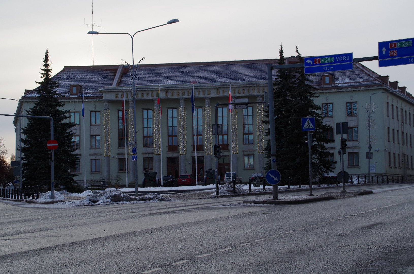 Main building of the Estonian Academy of Agriculture, 1982. rephoto