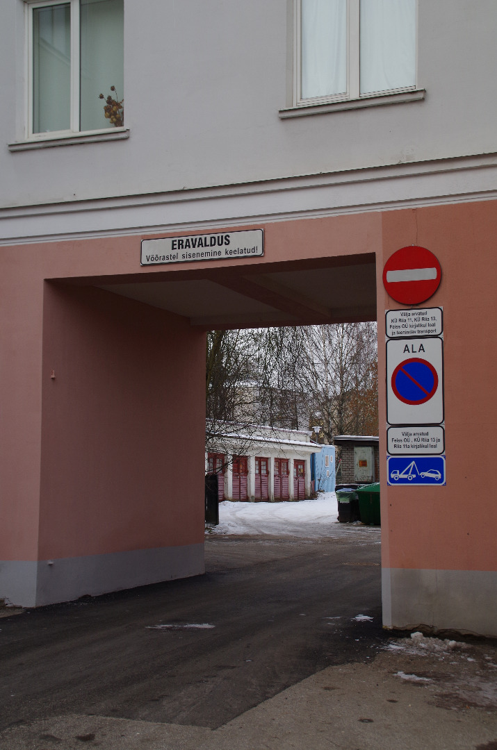 Inimesed Tartu linna sõjajärgsetel taastamistöödel rephoto
