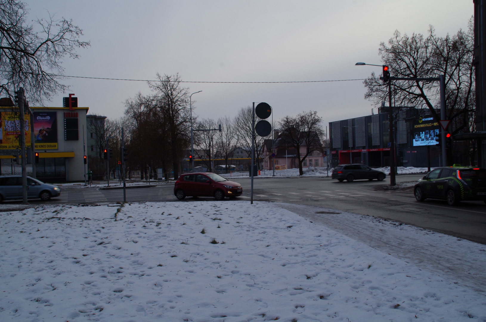 Population gathering in Tartu rephoto