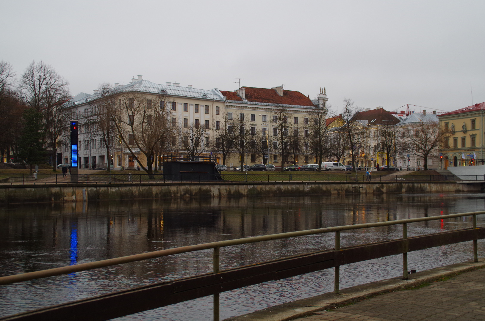 Spring Days of students 1992, in front of the boat rally Kaunas Emajõel rephoto