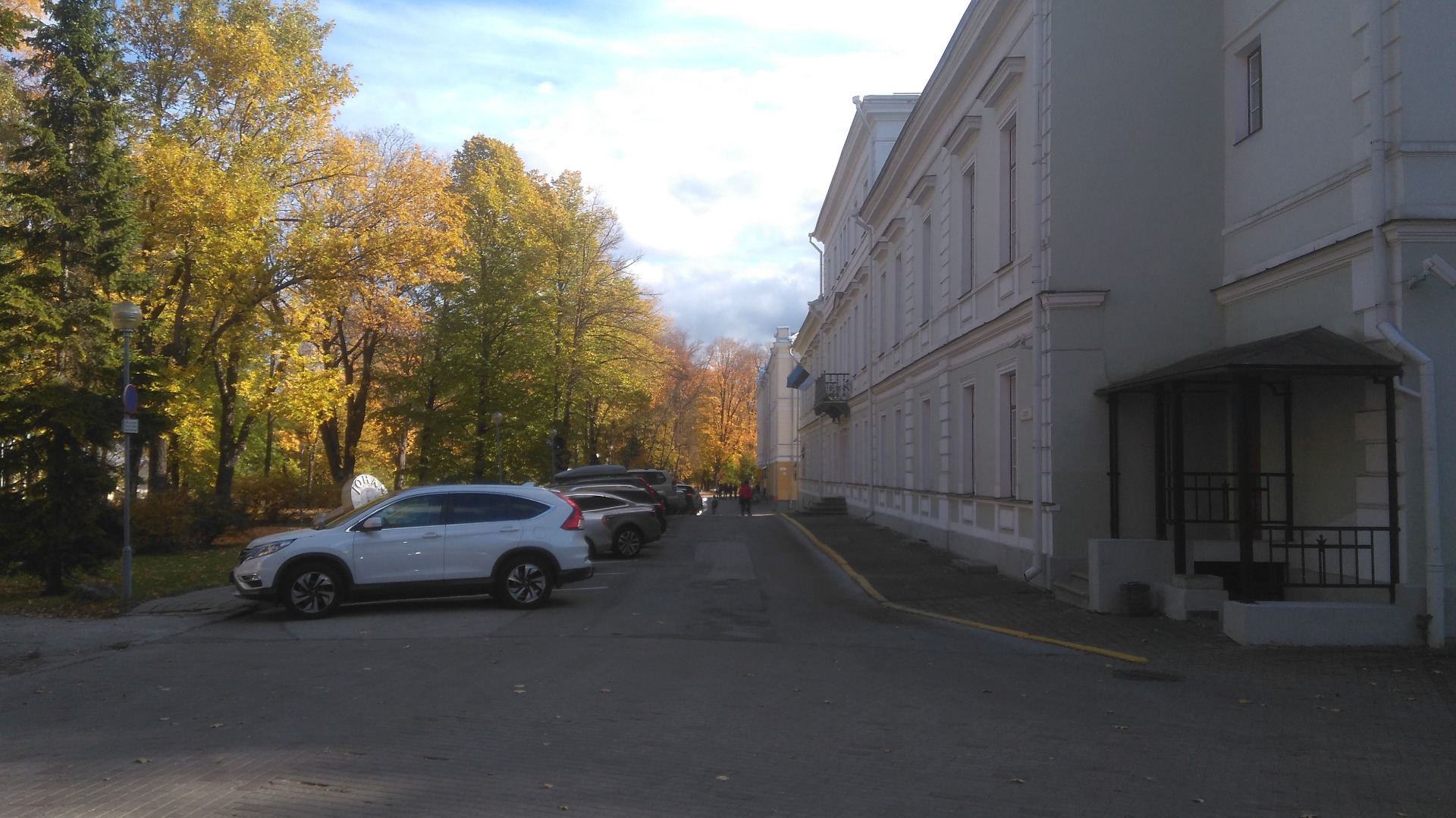 Kliinikud Toomemäel, esiplaanil suur kliinik.  Tartu, 1925-1935. rephoto